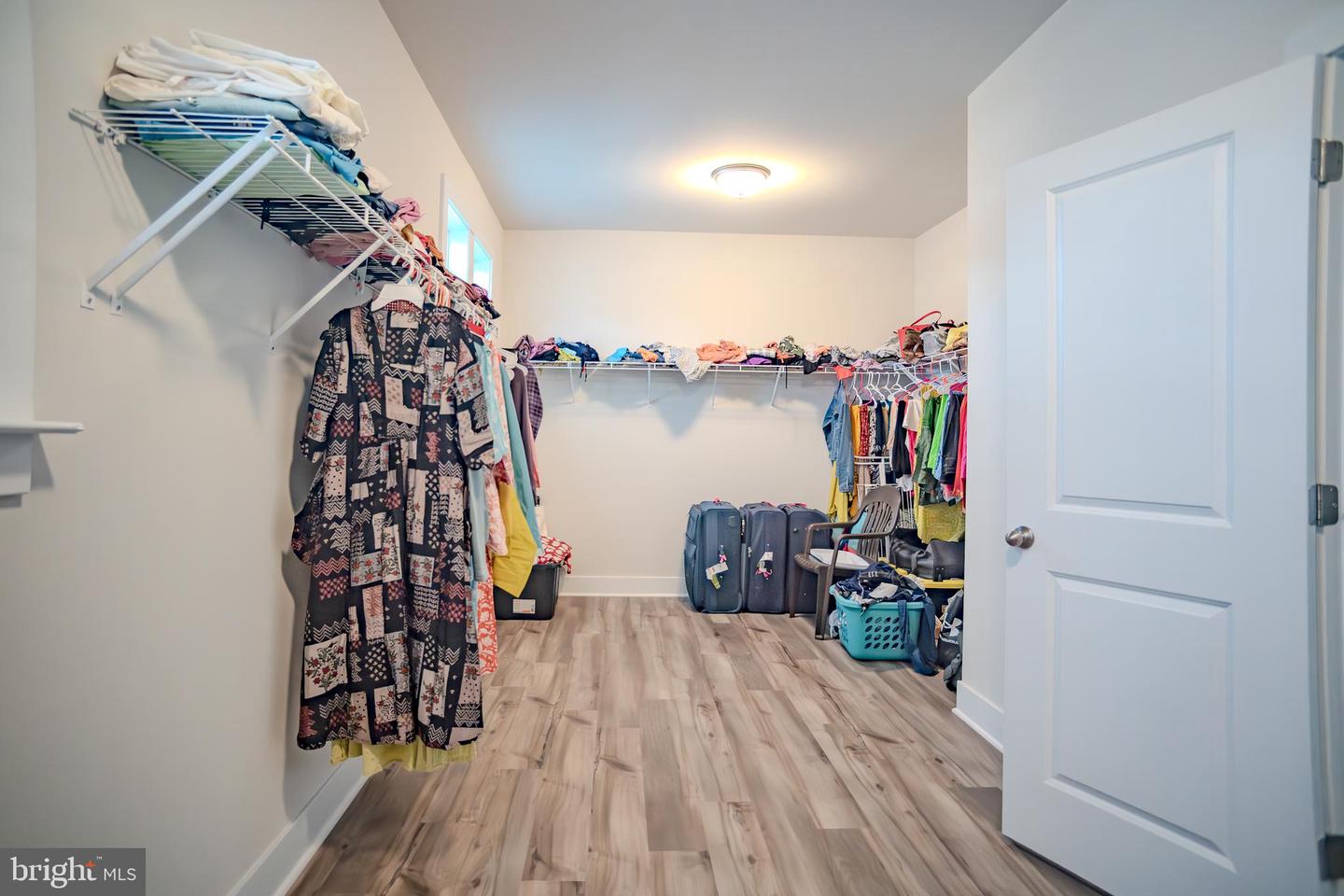 23883 EBONY EYES CT, ALDIE, Virginia 20105, 4 Bedrooms Bedrooms, ,4 BathroomsBathrooms,Residential,For sale,23883 EBONY EYES CT,VALO2096026 MLS # VALO2096026