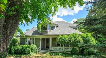 804 RUGBY RD, CHARLOTTESVILLE, Virginia 22903, 4 Bedrooms Bedrooms, ,3 BathroomsBathrooms,Residential,For sale,804 RUGBY RD,664306 MLS # 664306