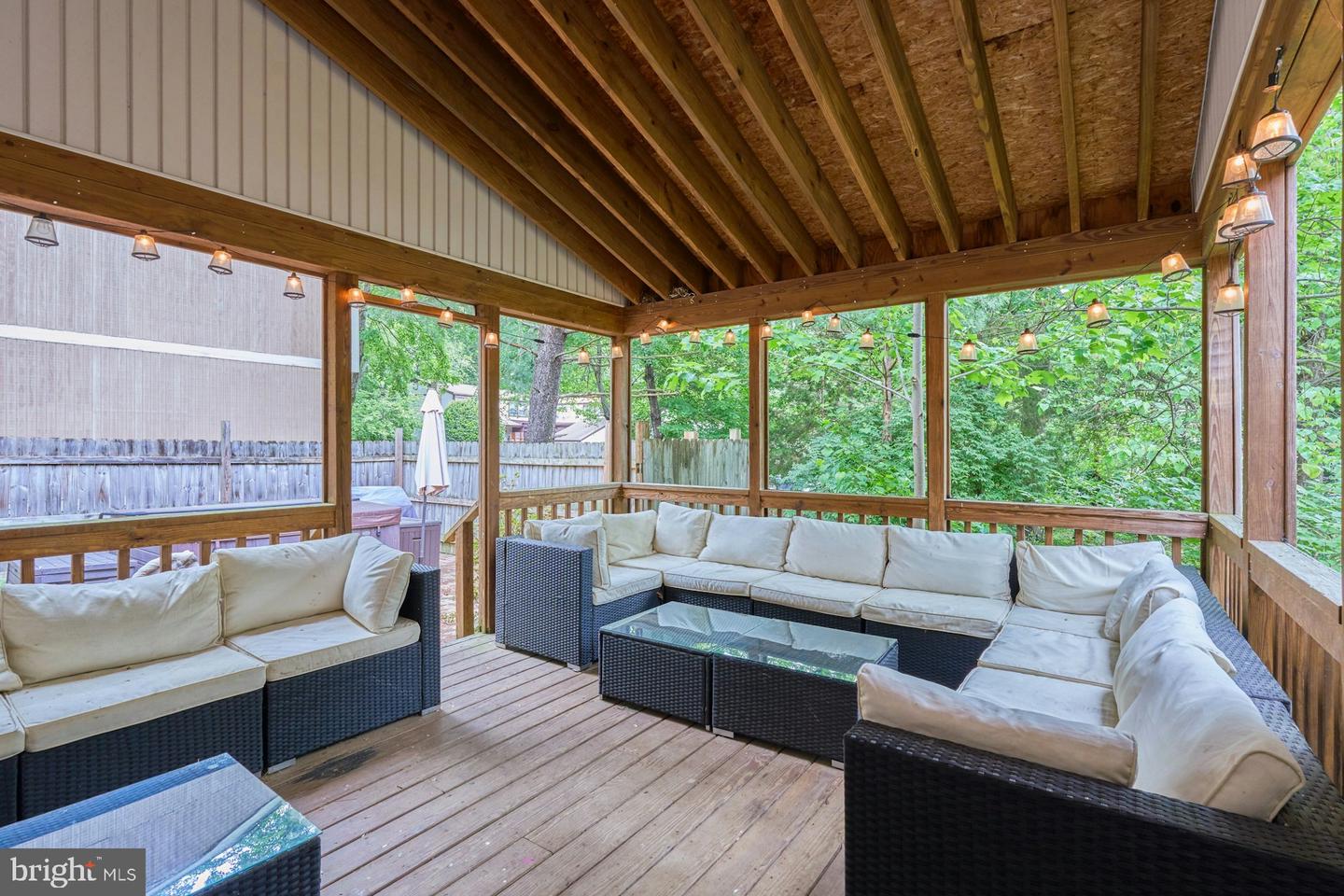 2238 SANIBEL DR, RESTON, Virginia 20191, 5 Bedrooms Bedrooms, ,3 BathroomsBathrooms,Residential,For sale,2238 SANIBEL DR,VAFX2239786 MLS # VAFX2239786
