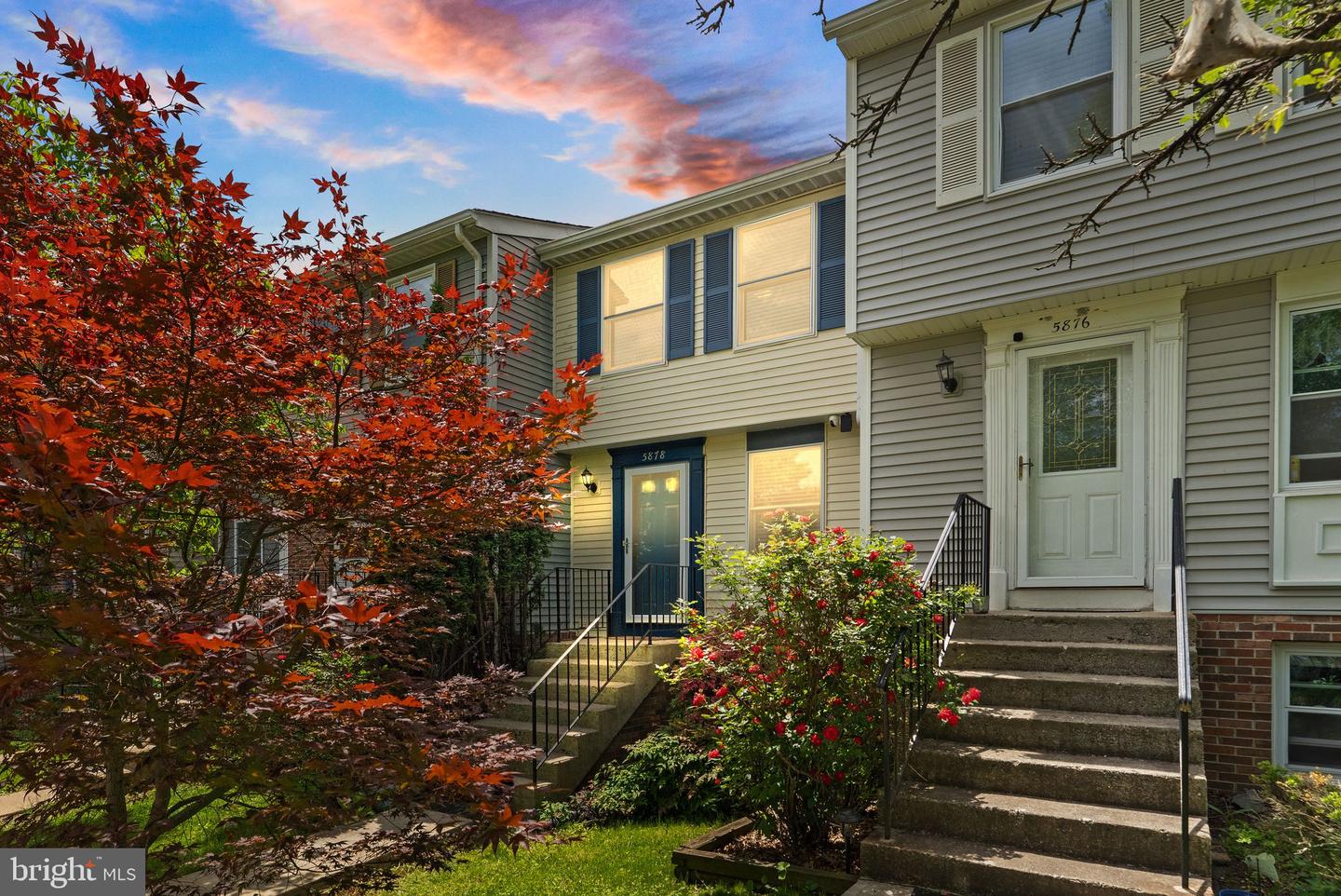 5878 CLARENDON SPRINGS PL, CENTREVILLE, Virginia 20121, 2 Bedrooms Bedrooms, ,2 BathroomsBathrooms,Residential,For sale,5878 CLARENDON SPRINGS PL,VAFX2239396 MLS # VAFX2239396