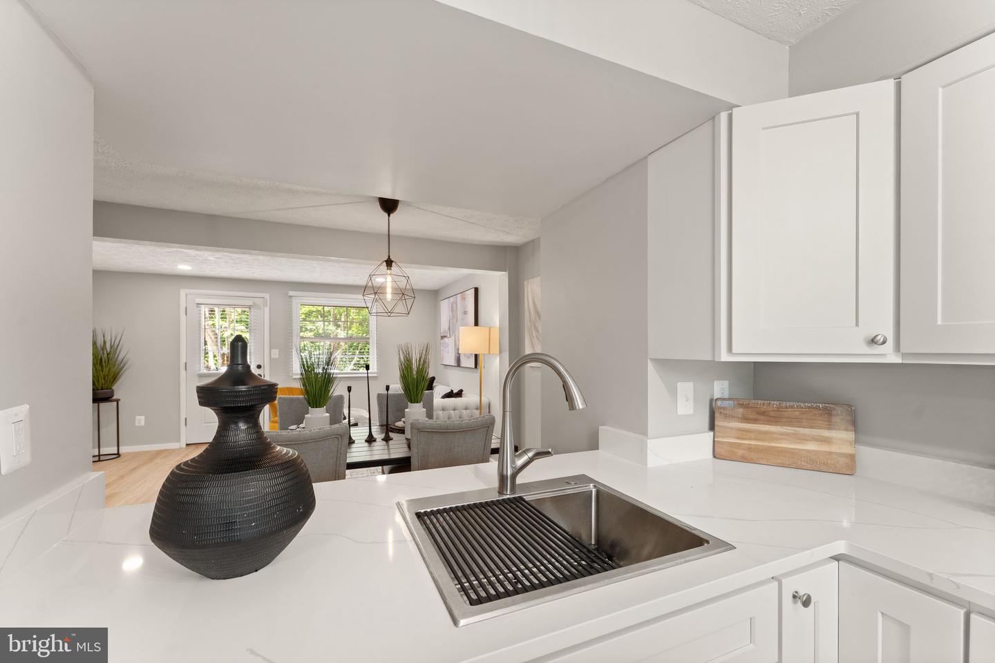 5878 CLARENDON SPRINGS PL, CENTREVILLE, Virginia 20121, 2 Bedrooms Bedrooms, ,2 BathroomsBathrooms,Residential,For sale,5878 CLARENDON SPRINGS PL,VAFX2239396 MLS # VAFX2239396