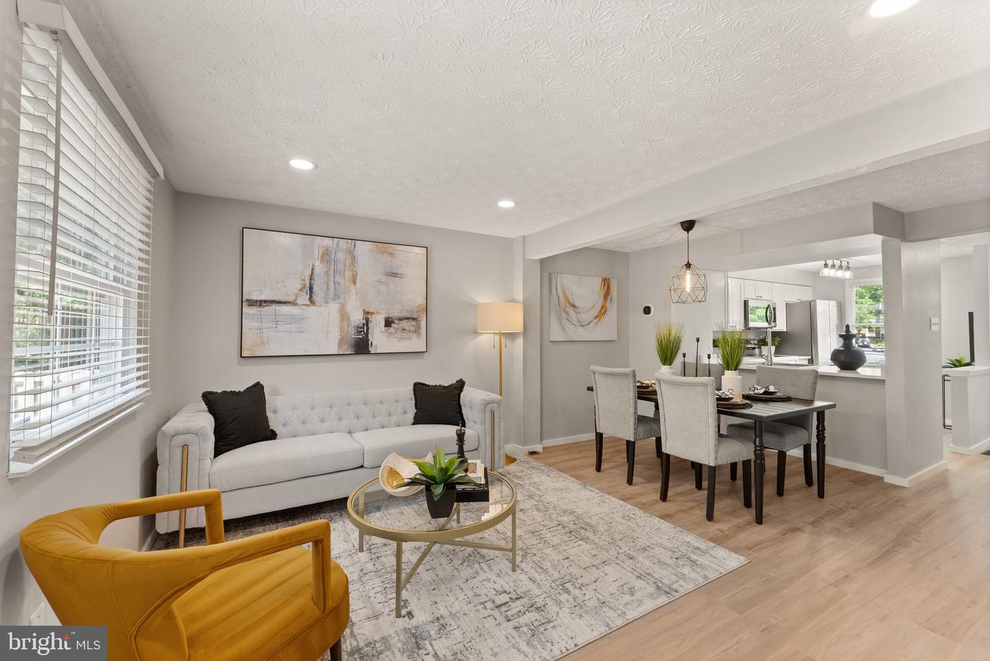 5878 CLARENDON SPRINGS PL, CENTREVILLE, Virginia 20121, 2 Bedrooms Bedrooms, ,2 BathroomsBathrooms,Residential,For sale,5878 CLARENDON SPRINGS PL,VAFX2239396 MLS # VAFX2239396