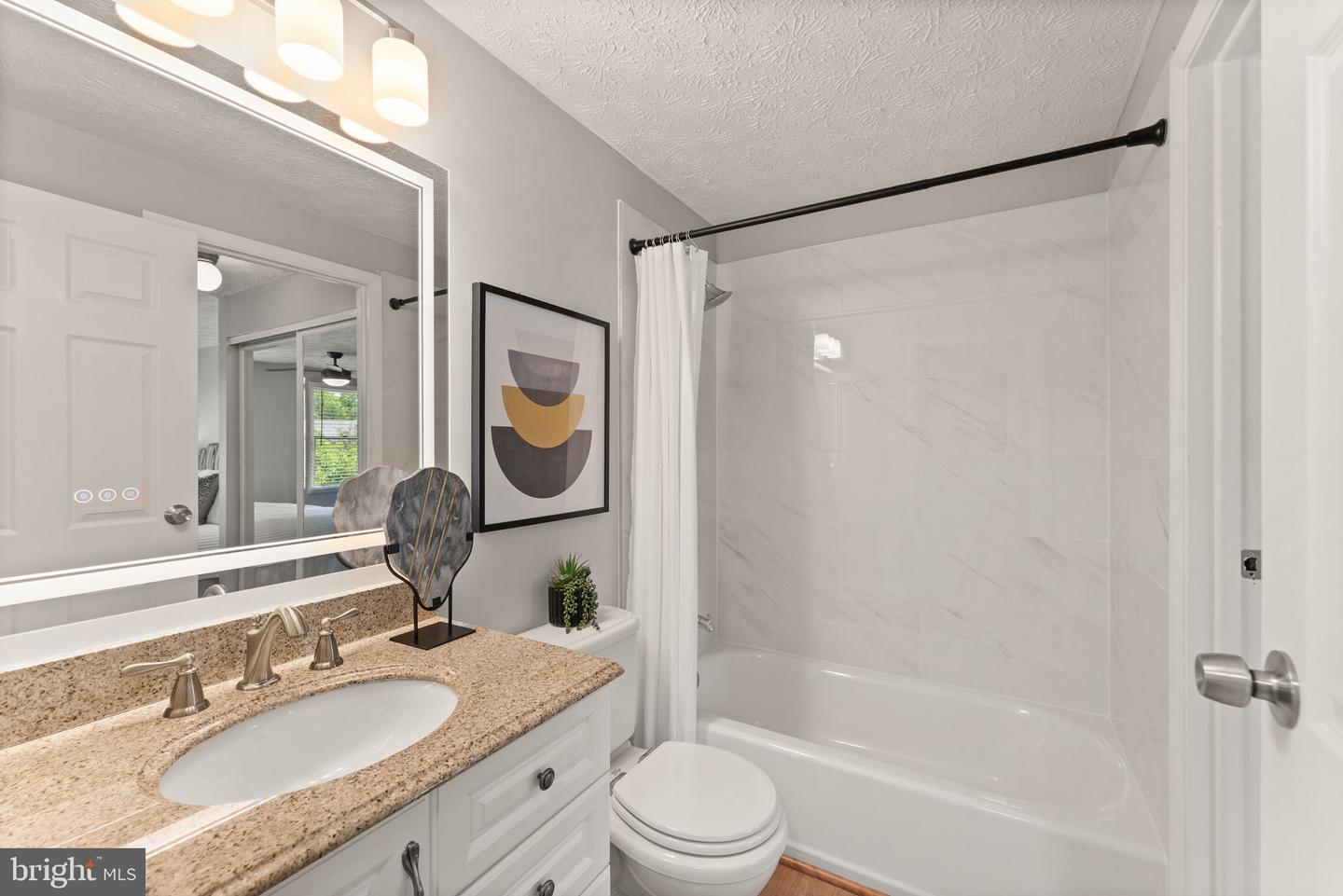 5878 CLARENDON SPRINGS PL, CENTREVILLE, Virginia 20121, 2 Bedrooms Bedrooms, ,2 BathroomsBathrooms,Residential,For sale,5878 CLARENDON SPRINGS PL,VAFX2239396 MLS # VAFX2239396