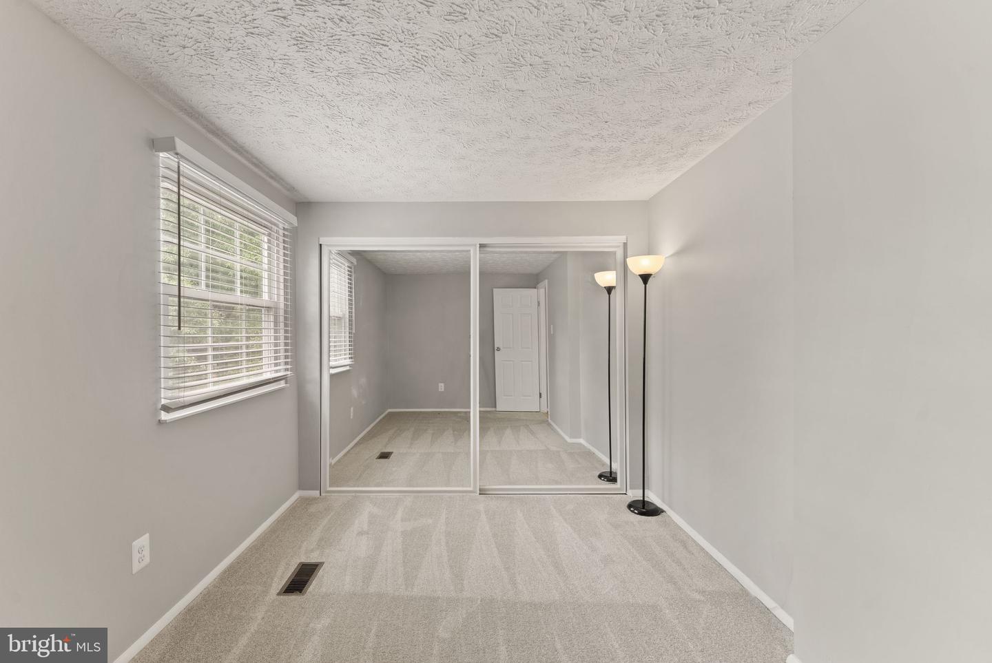 5878 CLARENDON SPRINGS PL, CENTREVILLE, Virginia 20121, 2 Bedrooms Bedrooms, ,2 BathroomsBathrooms,Residential,For sale,5878 CLARENDON SPRINGS PL,VAFX2239396 MLS # VAFX2239396