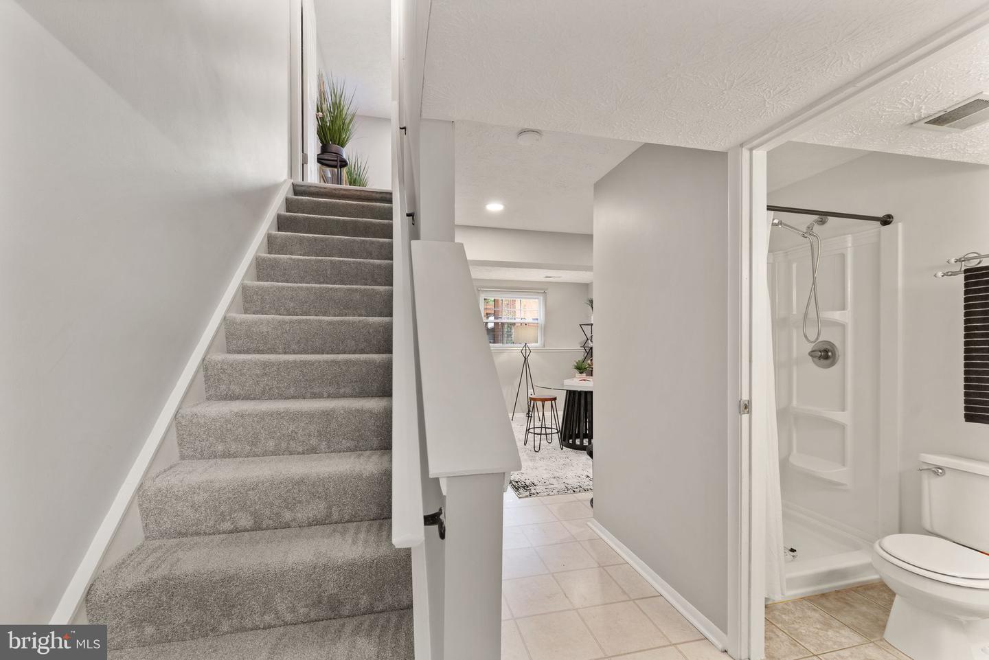 5878 CLARENDON SPRINGS PL, CENTREVILLE, Virginia 20121, 2 Bedrooms Bedrooms, ,2 BathroomsBathrooms,Residential,For sale,5878 CLARENDON SPRINGS PL,VAFX2239396 MLS # VAFX2239396