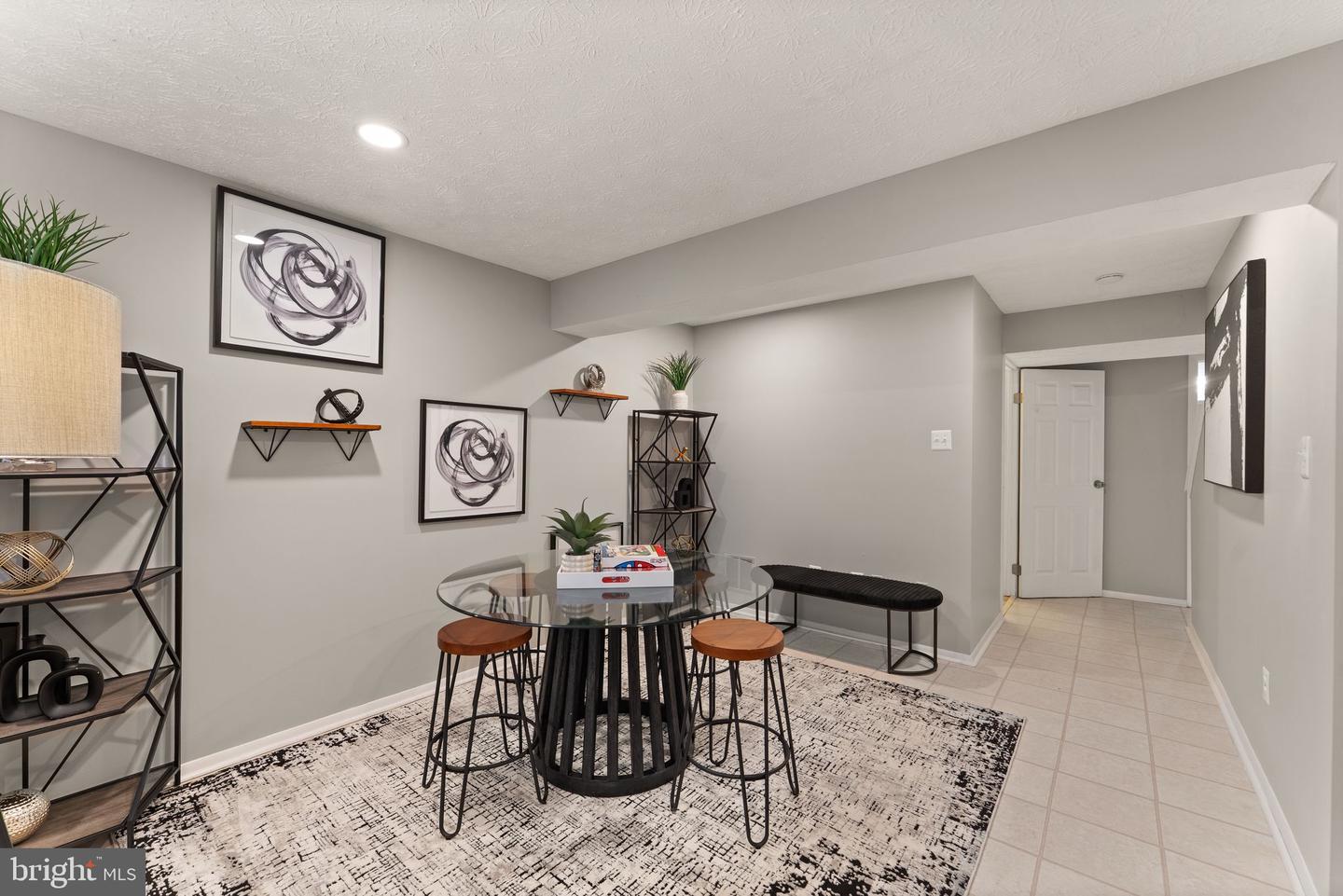 5878 CLARENDON SPRINGS PL, CENTREVILLE, Virginia 20121, 2 Bedrooms Bedrooms, ,2 BathroomsBathrooms,Residential,For sale,5878 CLARENDON SPRINGS PL,VAFX2239396 MLS # VAFX2239396