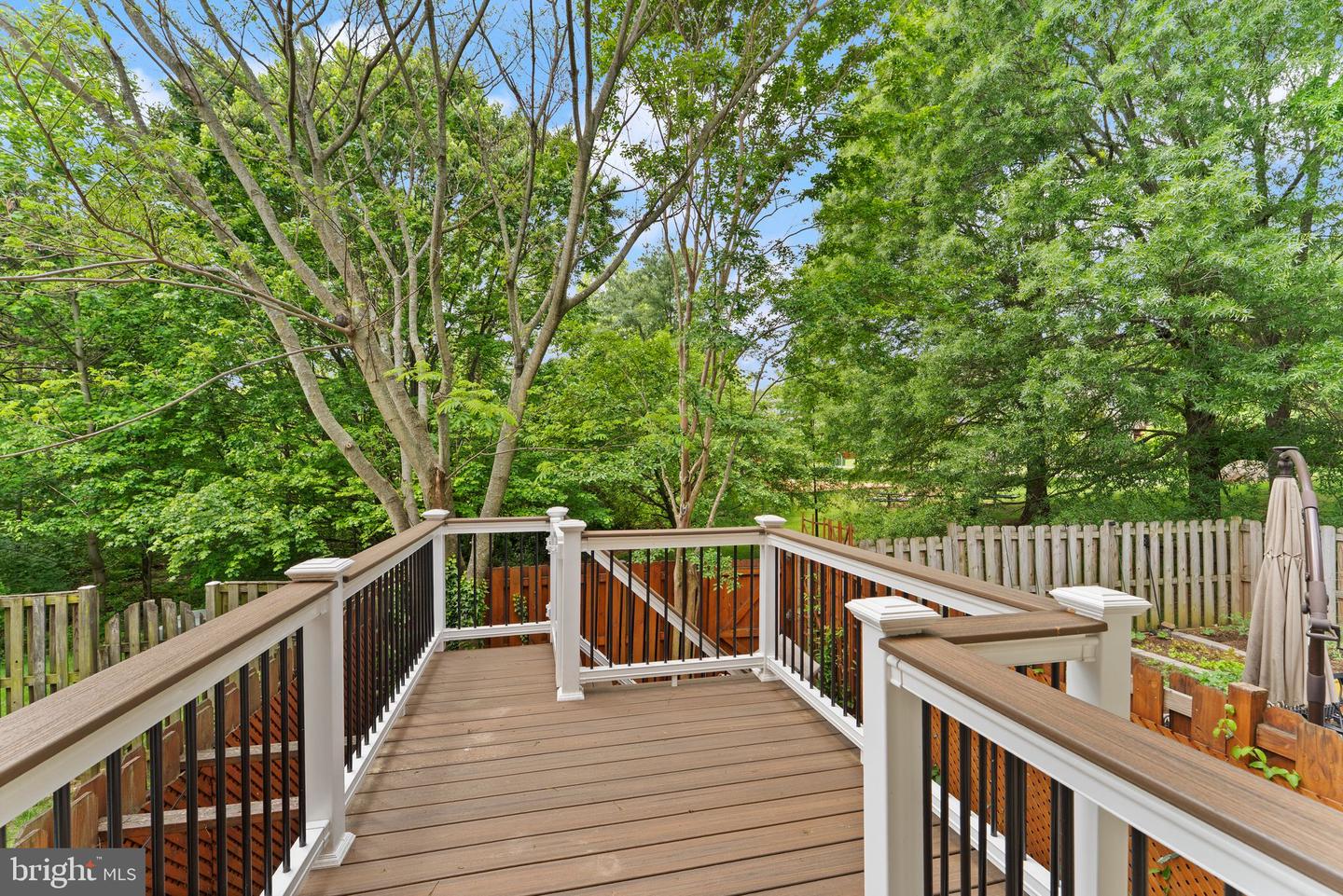 5878 CLARENDON SPRINGS PL, CENTREVILLE, Virginia 20121, 2 Bedrooms Bedrooms, ,2 BathroomsBathrooms,Residential,For sale,5878 CLARENDON SPRINGS PL,VAFX2239396 MLS # VAFX2239396