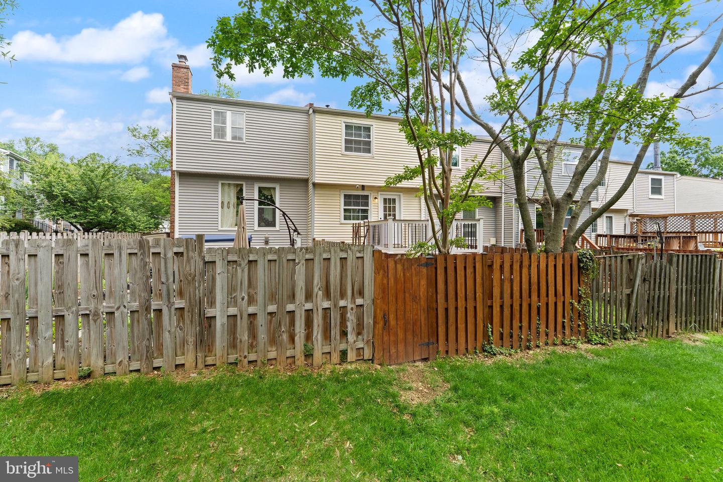 5878 CLARENDON SPRINGS PL, CENTREVILLE, Virginia 20121, 2 Bedrooms Bedrooms, ,2 BathroomsBathrooms,Residential,For sale,5878 CLARENDON SPRINGS PL,VAFX2239396 MLS # VAFX2239396