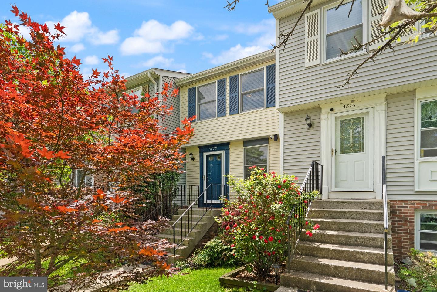 5878 CLARENDON SPRINGS PL, CENTREVILLE, Virginia 20121, 2 Bedrooms Bedrooms, ,2 BathroomsBathrooms,Residential,For sale,5878 CLARENDON SPRINGS PL,VAFX2239396 MLS # VAFX2239396