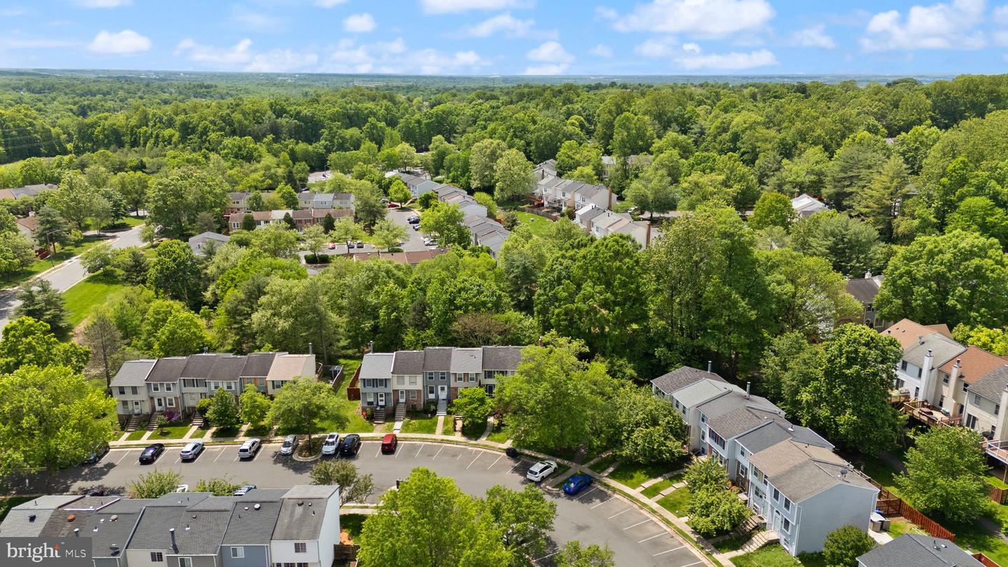 5878 CLARENDON SPRINGS PL, CENTREVILLE, Virginia 20121, 2 Bedrooms Bedrooms, ,2 BathroomsBathrooms,Residential,For sale,5878 CLARENDON SPRINGS PL,VAFX2239396 MLS # VAFX2239396