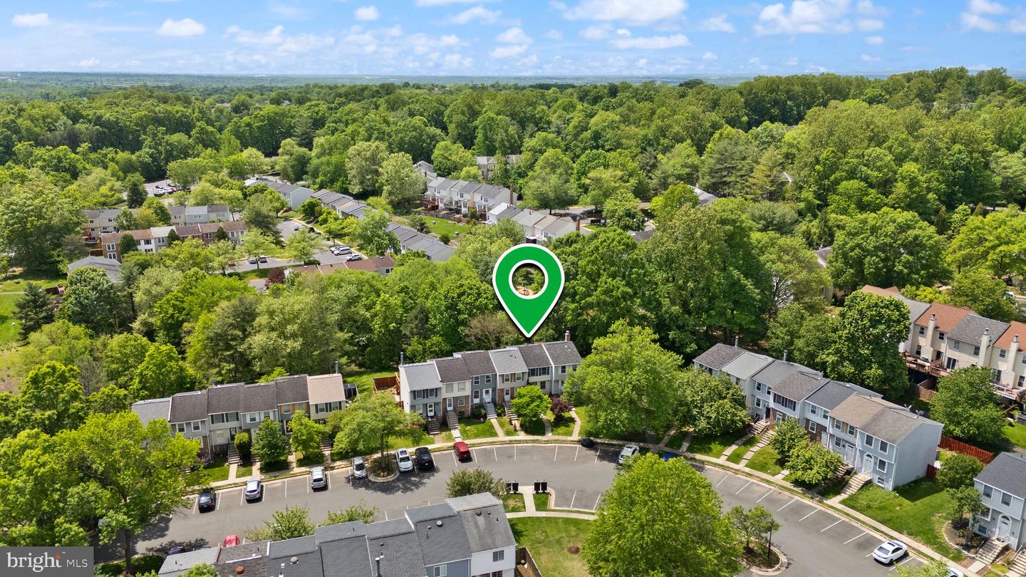 5878 CLARENDON SPRINGS PL, CENTREVILLE, Virginia 20121, 2 Bedrooms Bedrooms, ,2 BathroomsBathrooms,Residential,For sale,5878 CLARENDON SPRINGS PL,VAFX2239396 MLS # VAFX2239396