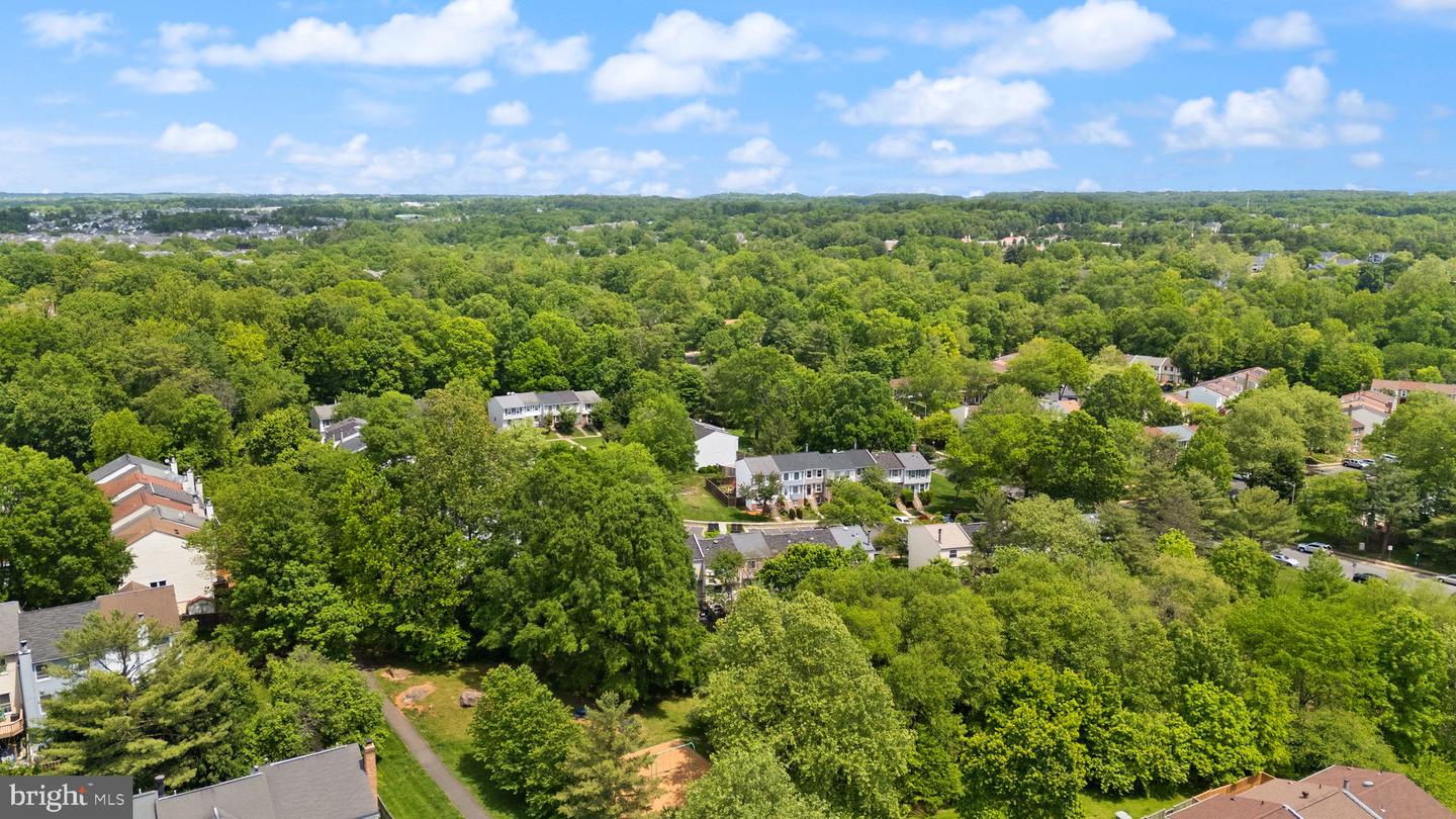 5878 CLARENDON SPRINGS PL, CENTREVILLE, Virginia 20121, 2 Bedrooms Bedrooms, ,2 BathroomsBathrooms,Residential,For sale,5878 CLARENDON SPRINGS PL,VAFX2239396 MLS # VAFX2239396