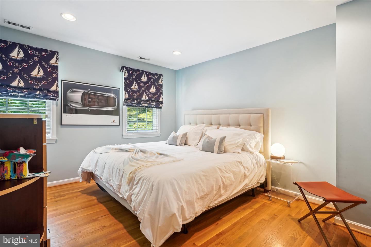 1586 FOREST VILLA LN, MCLEAN, Virginia 22101, 5 Bedrooms Bedrooms, ,3 BathroomsBathrooms,Residential,For sale,1586 FOREST VILLA LN,VAFX2239798 MLS # VAFX2239798