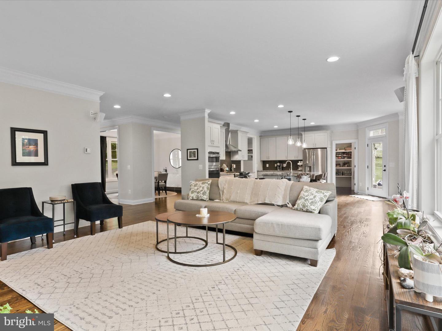 8254 LEES RIDGE RD, WARRENTON, Virginia 20186, 5 Bedrooms Bedrooms, ,4 BathroomsBathrooms,Residential,For sale,8254 LEES RIDGE RD,VAFQ2016568 MLS # VAFQ2016568