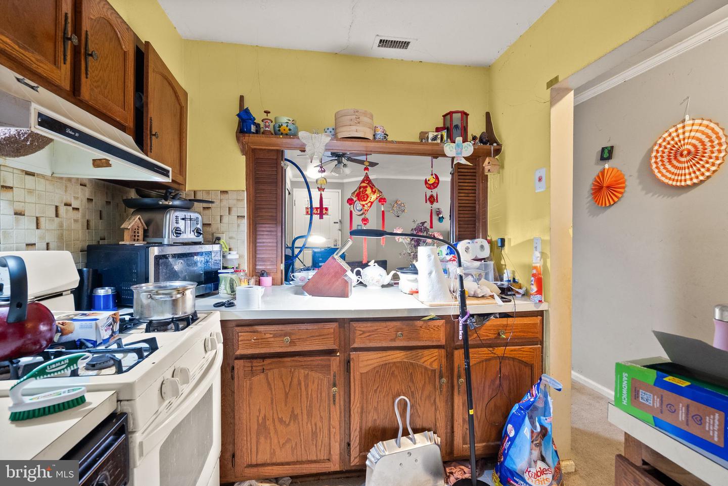 5811 COVE LANDING RD #301, BURKE, Virginia 22015, 3 Bedrooms Bedrooms, ,2 BathroomsBathrooms,Residential,For sale,5811 COVE LANDING RD #301,VAFX2239884 MLS # VAFX2239884