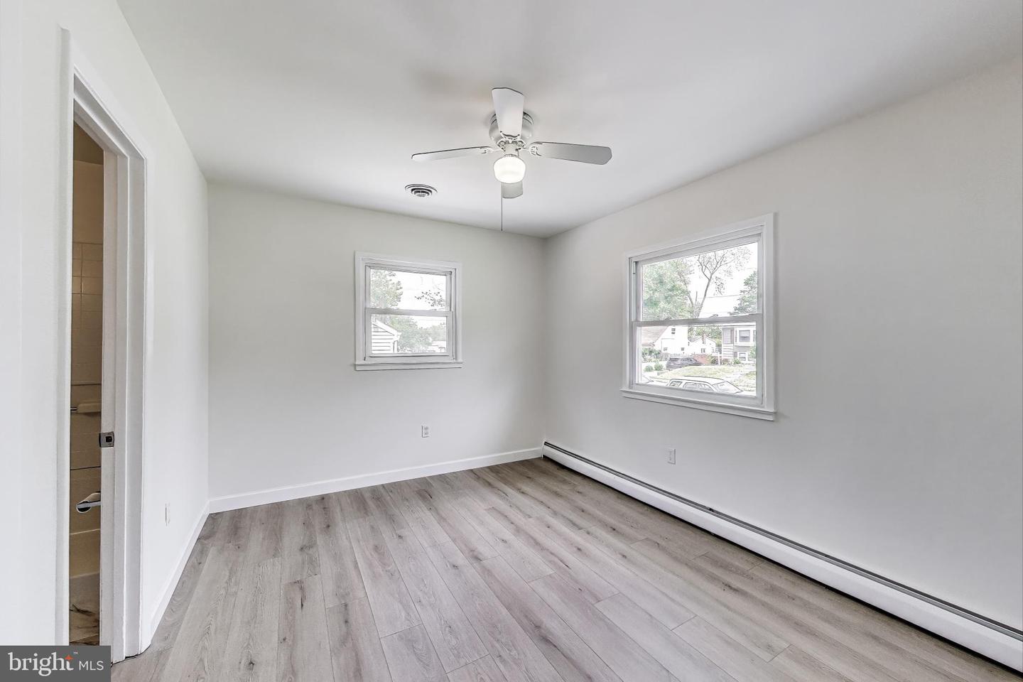 1412 CALIFORNIA ST, WOODBRIDGE, Virginia 22191, 3 Bedrooms Bedrooms, ,2 BathroomsBathrooms,Residential,For sale,1412 CALIFORNIA ST,VAPW2094396 MLS # VAPW2094396