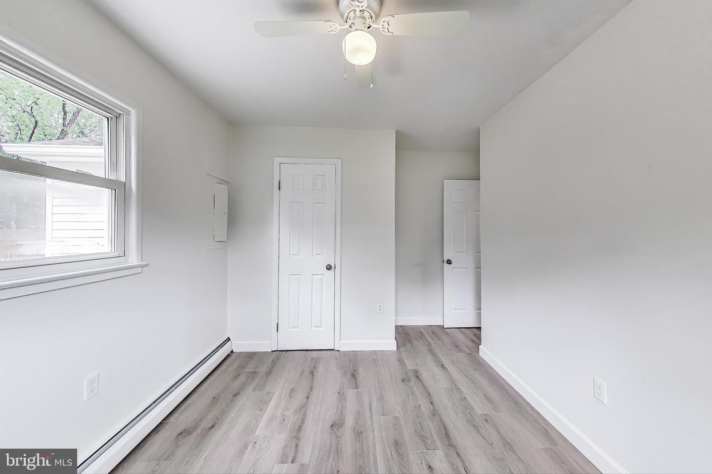 1412 CALIFORNIA ST, WOODBRIDGE, Virginia 22191, 3 Bedrooms Bedrooms, ,2 BathroomsBathrooms,Residential,For sale,1412 CALIFORNIA ST,VAPW2094396 MLS # VAPW2094396