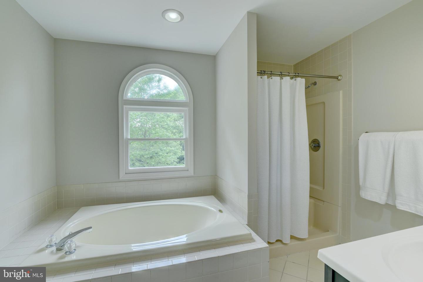 11155 ALENDALE CT, MANASSAS, Virginia 20112, 4 Bedrooms Bedrooms, ,2 BathroomsBathrooms,Residential,For sale,11155 ALENDALE CT,VAPW2094310 MLS # VAPW2094310