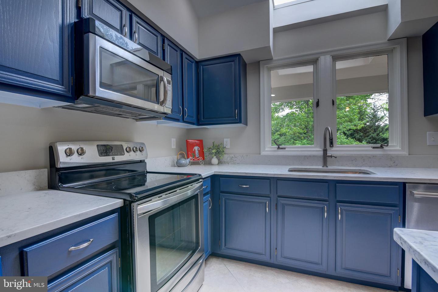 11155 ALENDALE CT, MANASSAS, Virginia 20112, 4 Bedrooms Bedrooms, ,2 BathroomsBathrooms,Residential,For sale,11155 ALENDALE CT,VAPW2094310 MLS # VAPW2094310