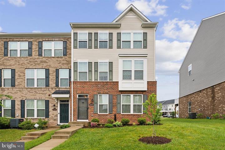 11237 CREEK FORD TER, MANASSAS, Virginia 20109, 3 Bedrooms Bedrooms, ,2 BathroomsBathrooms,Residential,For sale,11237 CREEK FORD TER,VAPW2094444 MLS # VAPW2094444