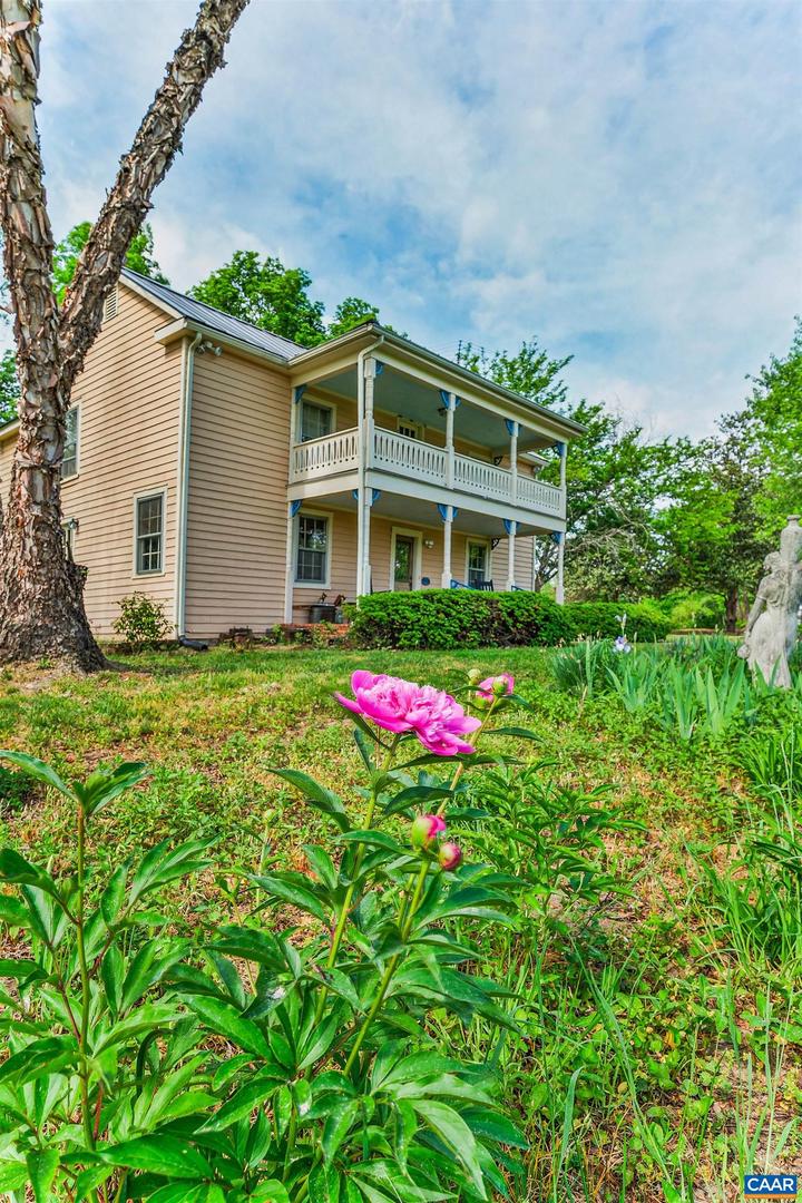 5722 JAMES RIVER RD, GLADSTONE, Virginia 24553, 2 Bedrooms Bedrooms, ,2 BathroomsBathrooms,Residential,For sale,5722 JAMES RIVER RD,664384 MLS # 664384