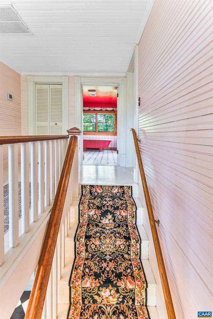 5722 JAMES RIVER RD, GLADSTONE, Virginia 24553, 2 Bedrooms Bedrooms, ,2 BathroomsBathrooms,Residential,For sale,5722 JAMES RIVER RD,664384 MLS # 664384