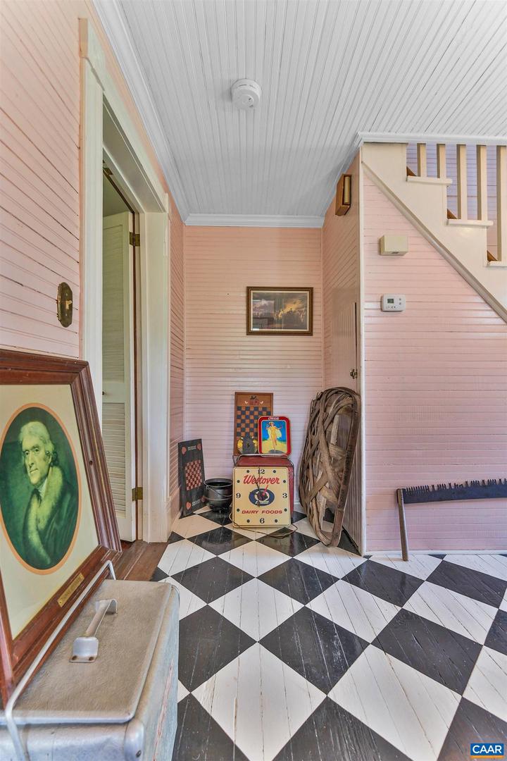 5722 JAMES RIVER RD, GLADSTONE, Virginia 24553, 2 Bedrooms Bedrooms, ,2 BathroomsBathrooms,Residential,For sale,5722 JAMES RIVER RD,664384 MLS # 664384