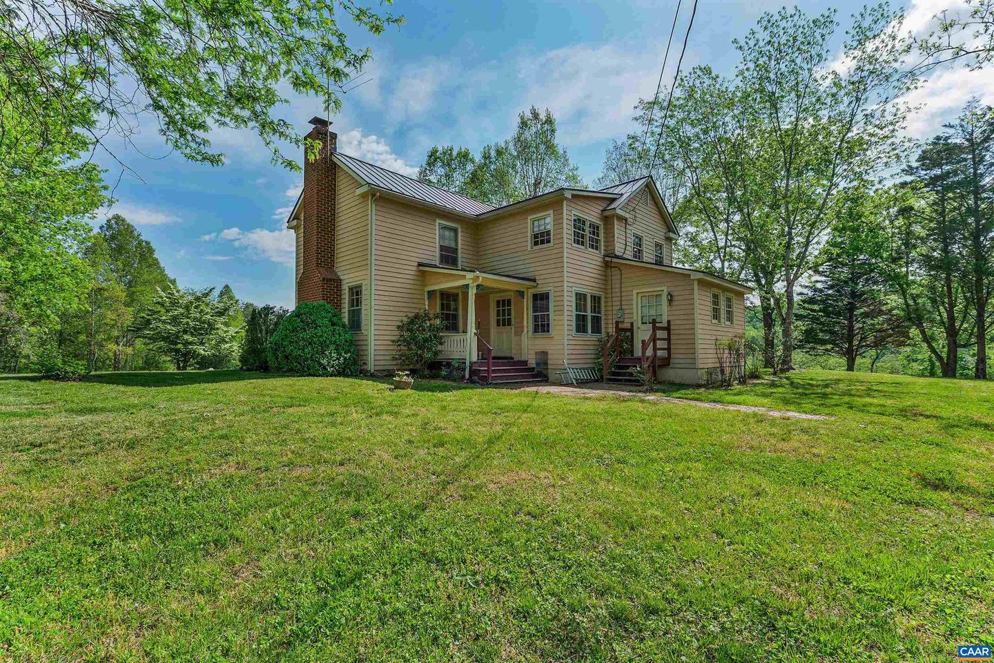 5722 JAMES RIVER RD, GLADSTONE, Virginia 24553, 2 Bedrooms Bedrooms, ,2 BathroomsBathrooms,Residential,For sale,5722 JAMES RIVER RD,664384 MLS # 664384