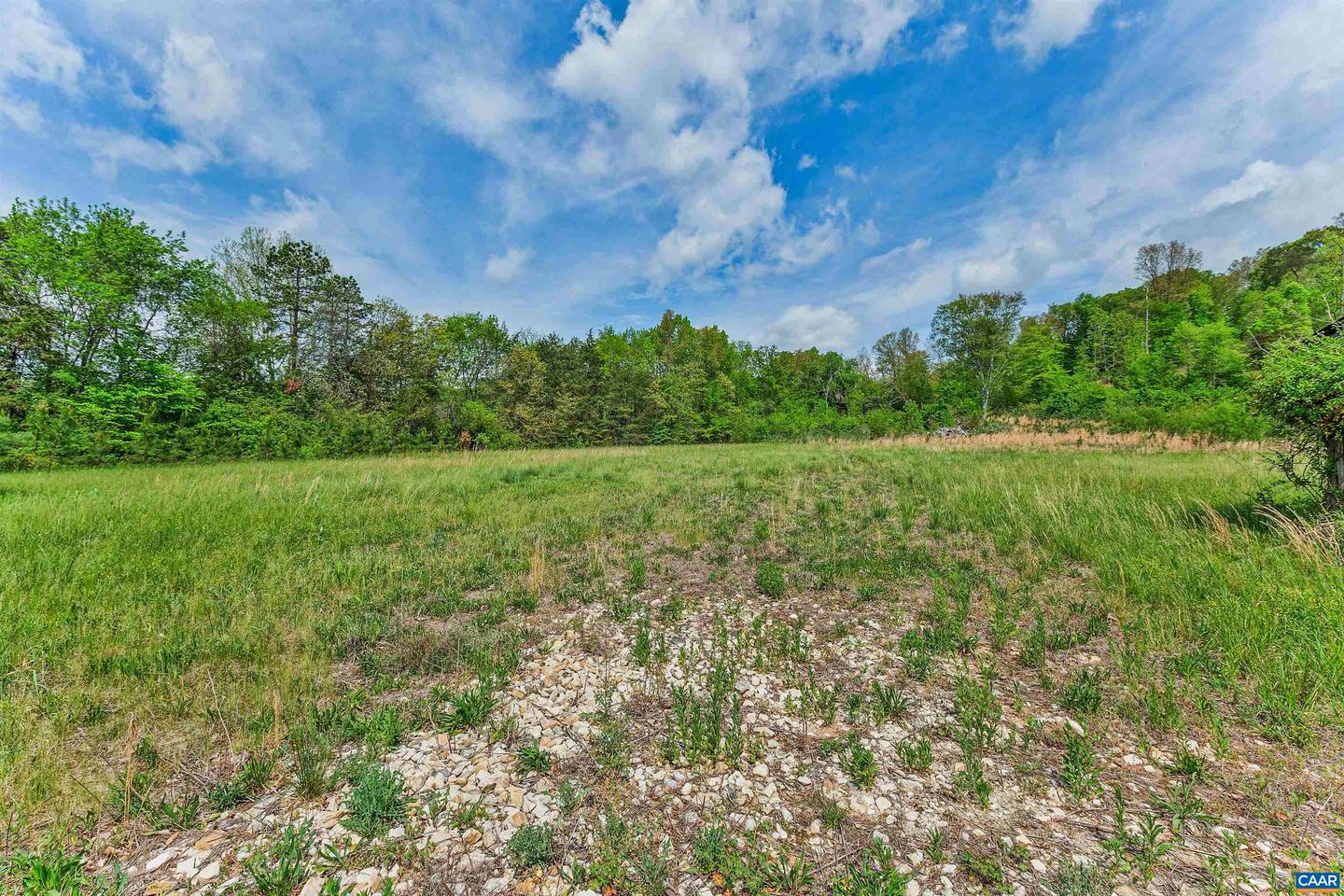 5722 JAMES RIVER RD, GLADSTONE, Virginia 24553, 2 Bedrooms Bedrooms, ,2 BathroomsBathrooms,Residential,For sale,5722 JAMES RIVER RD,664384 MLS # 664384