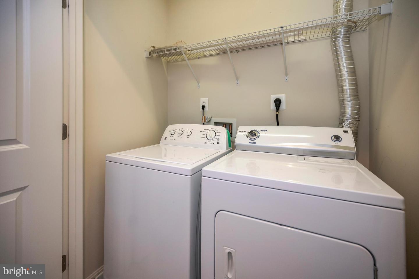 7848 CEDAR BRANCH DR, GAINESVILLE, Virginia 20155, 2 Bedrooms Bedrooms, ,2 BathroomsBathrooms,Residential,For sale,7848 CEDAR BRANCH DR,VAPW2094464 MLS # VAPW2094464
