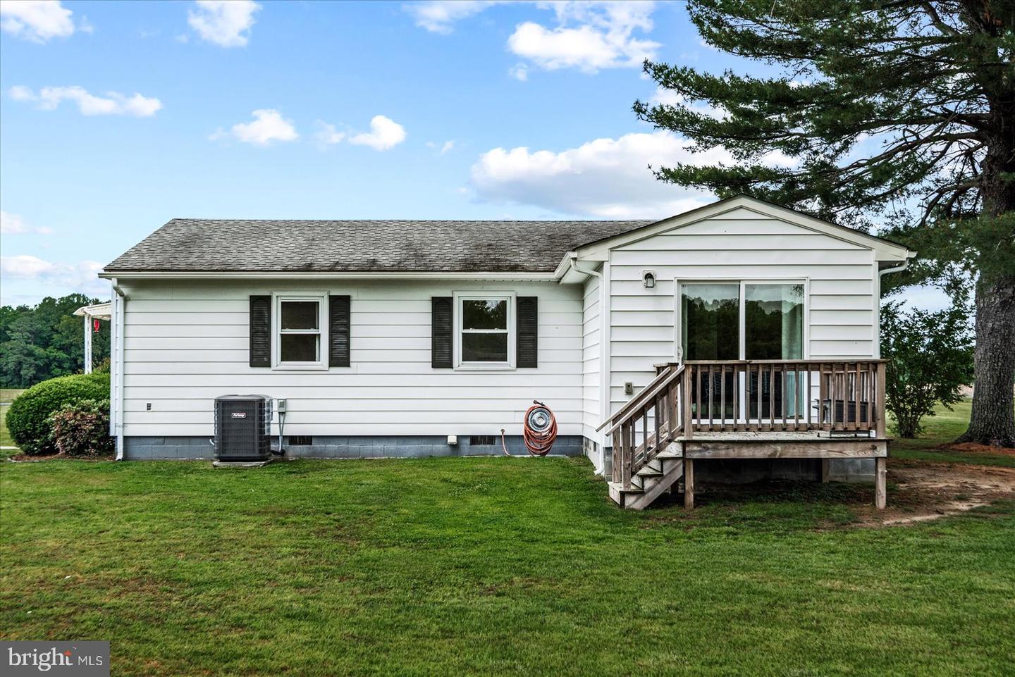 1412 FALLIN TOWN, CALLAO, Virginia 22435, 3 Bedrooms Bedrooms, ,2 BathroomsBathrooms,Residential,For sale,1412 FALLIN TOWN,VANV2001590 MLS # VANV2001590