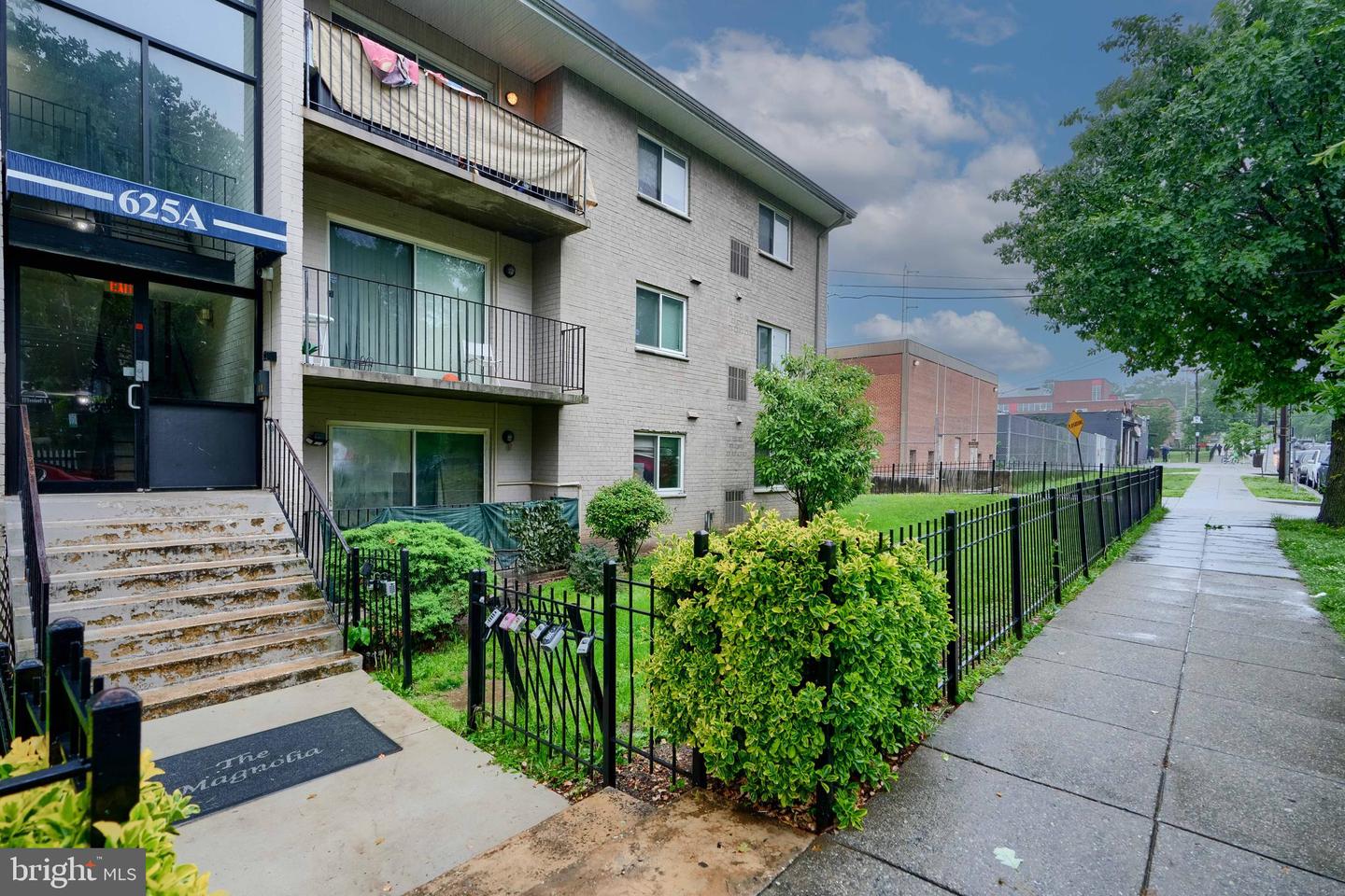 625A CHESAPEAKE ST SE #202, WASHINGTON, District Of Columbia 20032, 2 Bedrooms Bedrooms, ,1 BathroomBathrooms,Residential,For sale,625A CHESAPEAKE ST SE #202,DCDC2200152 MLS # DCDC2200152