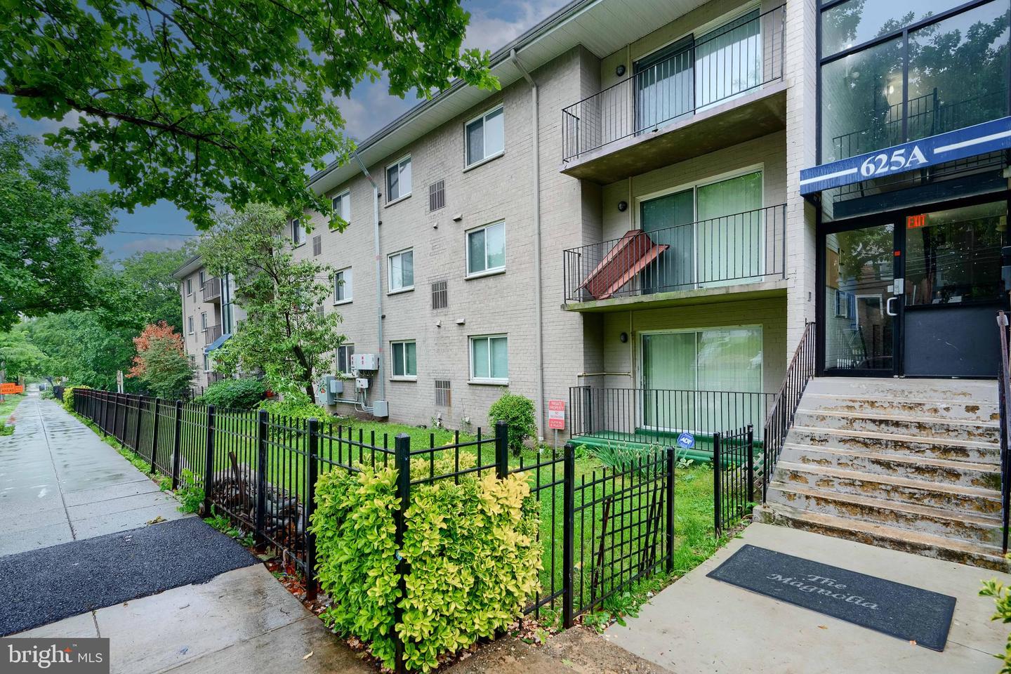 625A CHESAPEAKE ST SE #202, WASHINGTON, District Of Columbia 20032, 2 Bedrooms Bedrooms, ,1 BathroomBathrooms,Residential,For sale,625A CHESAPEAKE ST SE #202,DCDC2200152 MLS # DCDC2200152