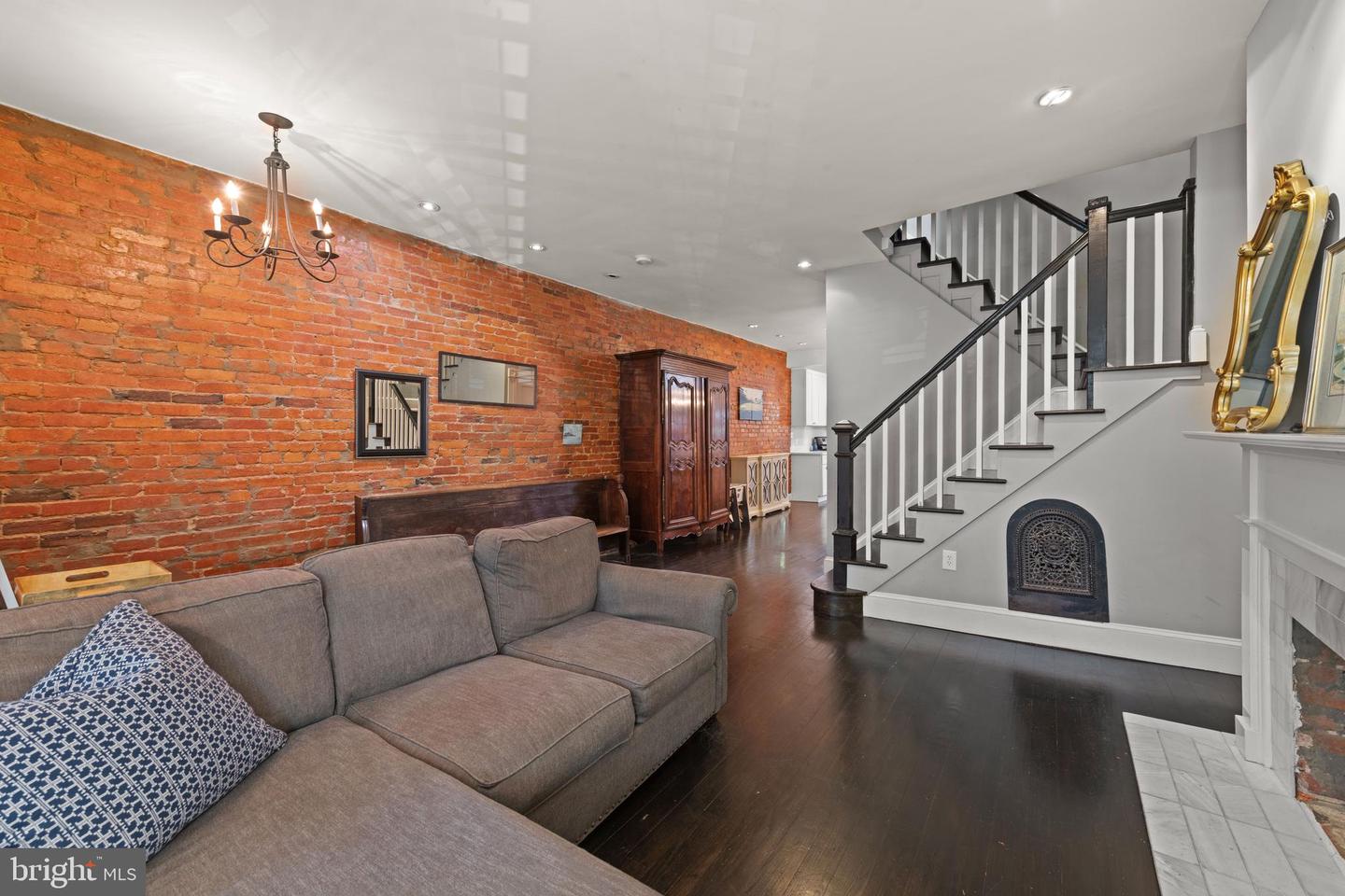 1919 6TH ST NW, WASHINGTON, District Of Columbia 20001, 4 Bedrooms Bedrooms, ,2 BathroomsBathrooms,Residential,For sale,1919 6TH ST NW,DCDC2200156 MLS # DCDC2200156