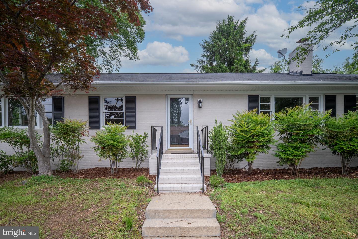 1321 DANDRIDGE ST, FREDERICKSBURG, Virginia 22401, 3 Bedrooms Bedrooms, ,2 BathroomsBathrooms,Residential,For sale,1321 DANDRIDGE ST,VAFB2008182 MLS # VAFB2008182