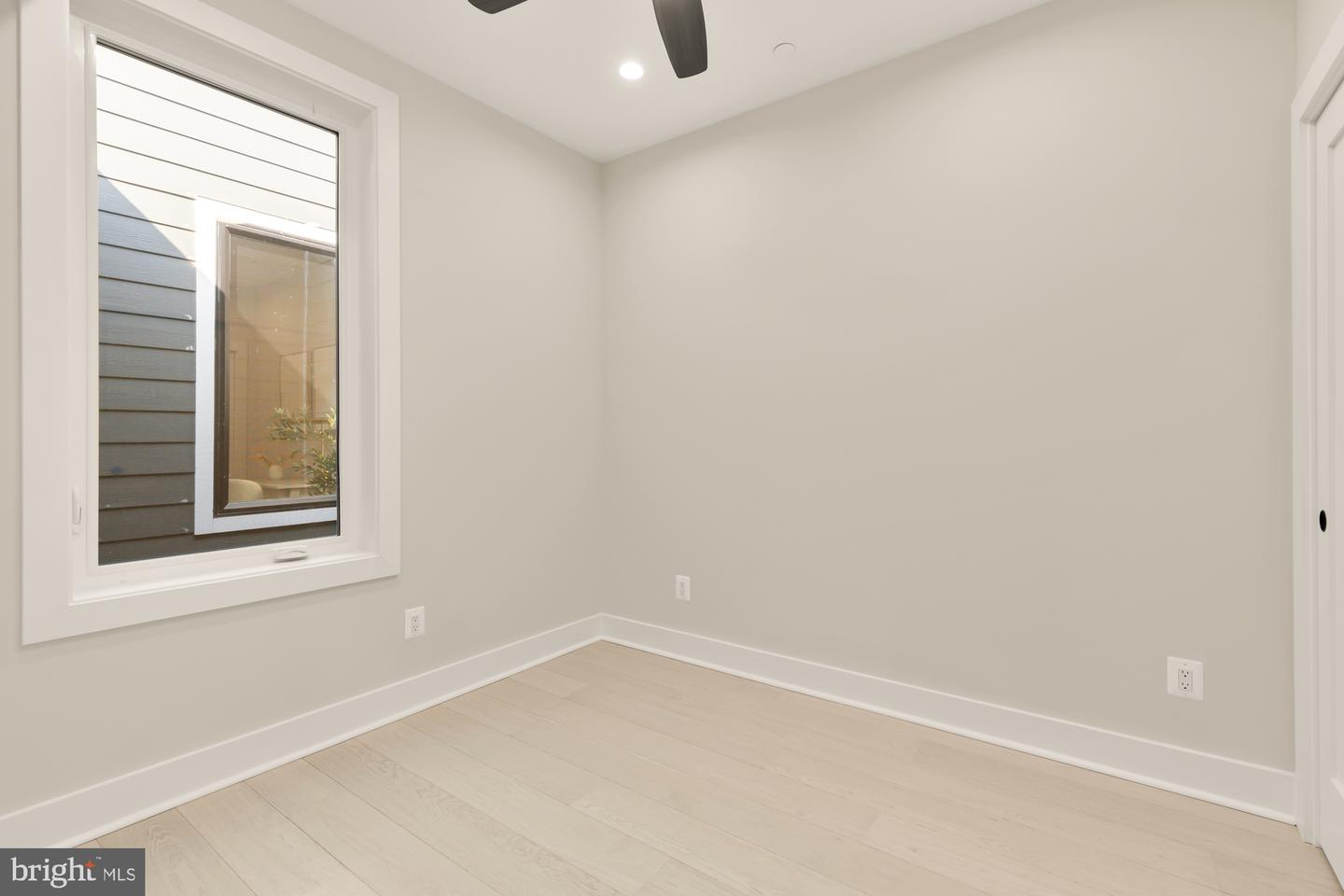 5505 7TH NW #5, WASHINGTON, District Of Columbia 20011, 2 Bedrooms Bedrooms, ,2 BathroomsBathrooms,Residential,For sale,5505 7TH NW #5,DCDC2200158 MLS # DCDC2200158