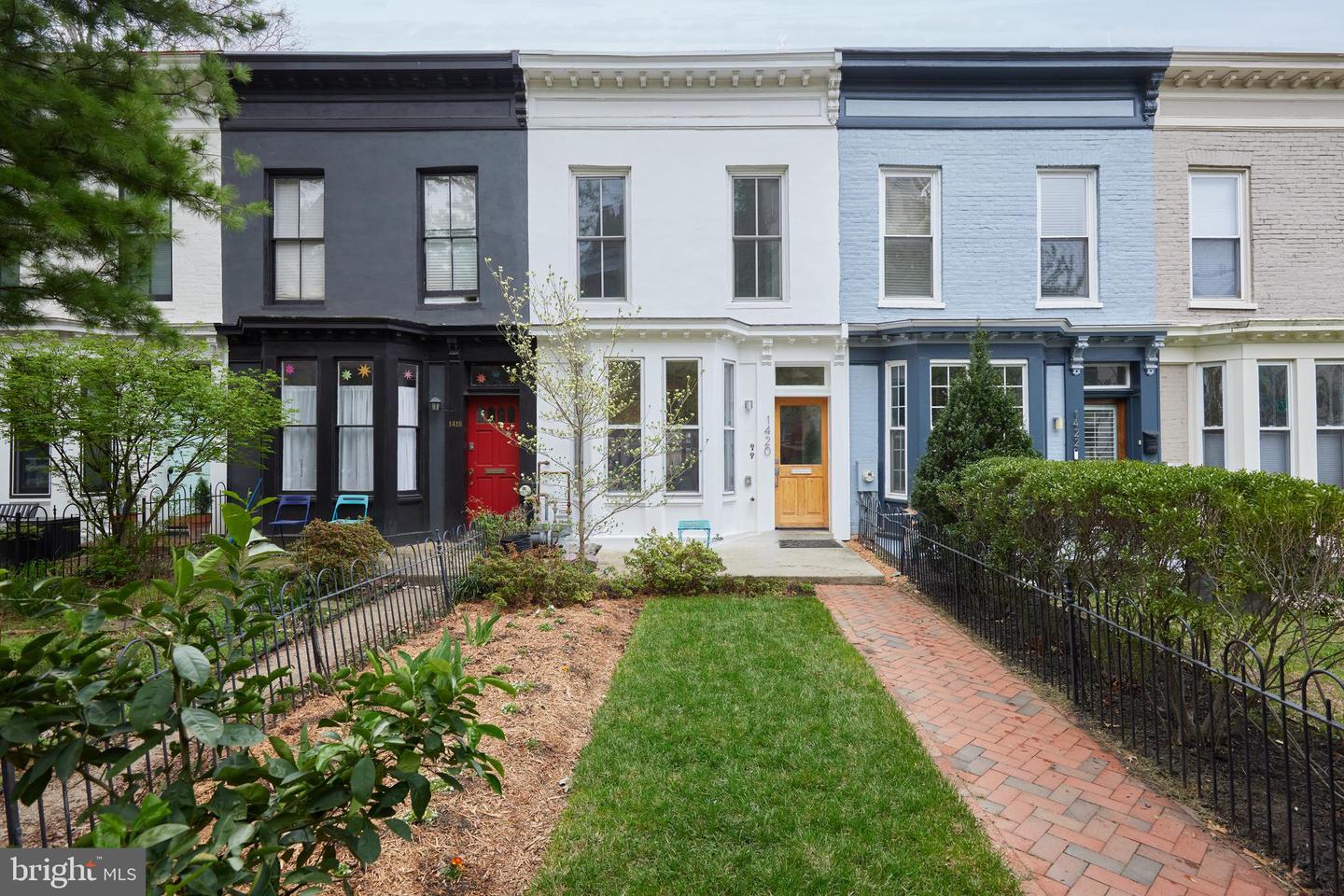 1420 T ST NW #2, WASHINGTON, District Of Columbia 20009, 2 Bedrooms Bedrooms, ,2 BathroomsBathrooms,Residential,For sale,1420 T ST NW #2,DCDC2200164 MLS # DCDC2200164