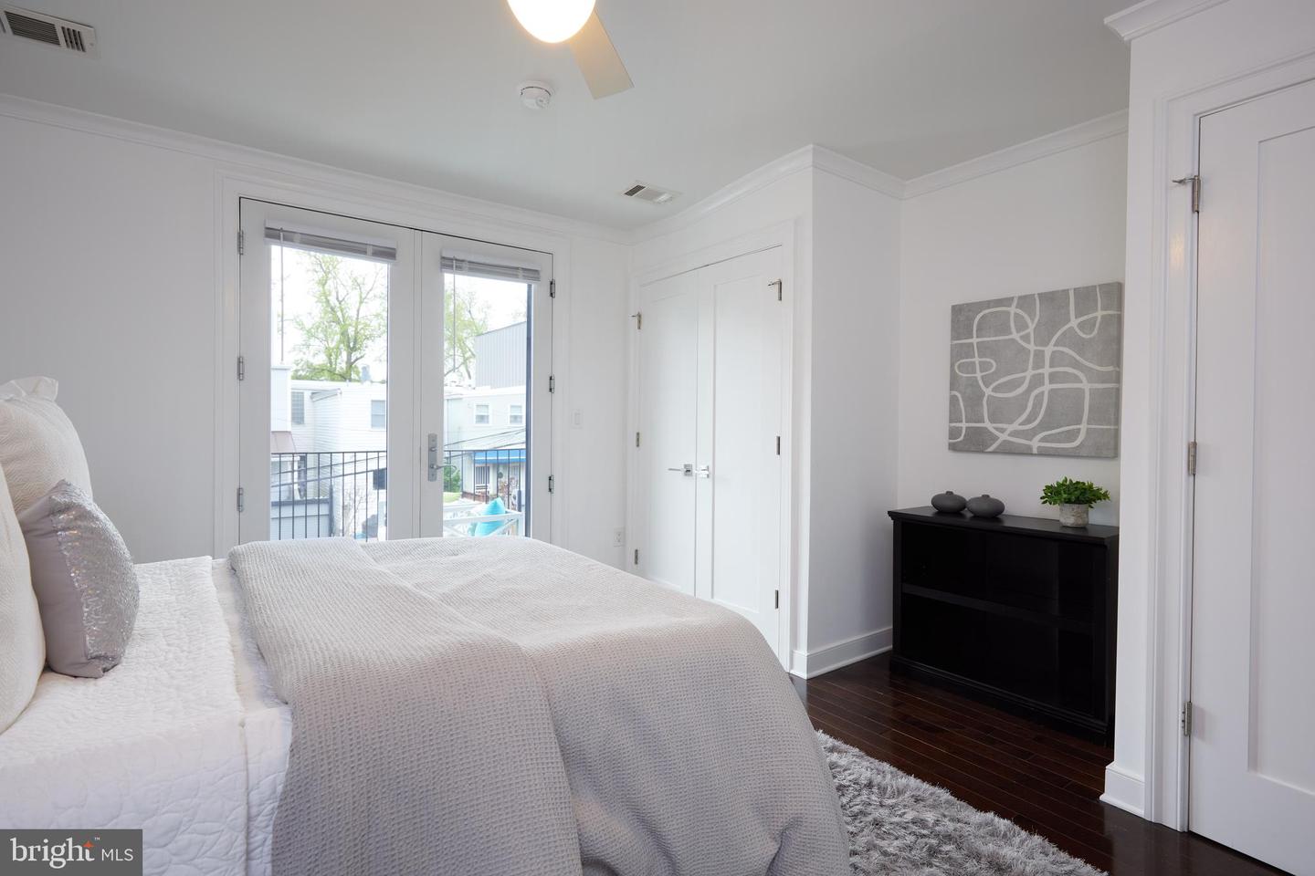 1420 T ST NW #2, WASHINGTON, District Of Columbia 20009, 2 Bedrooms Bedrooms, ,2 BathroomsBathrooms,Residential,For sale,1420 T ST NW #2,DCDC2200164 MLS # DCDC2200164