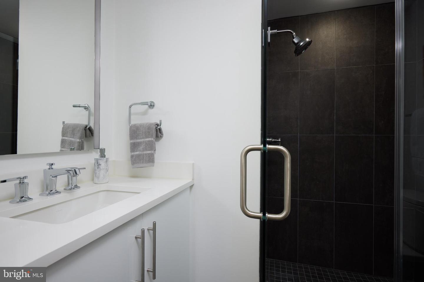 1420 T ST NW #2, WASHINGTON, District Of Columbia 20009, 2 Bedrooms Bedrooms, ,2 BathroomsBathrooms,Residential,For sale,1420 T ST NW #2,DCDC2200164 MLS # DCDC2200164