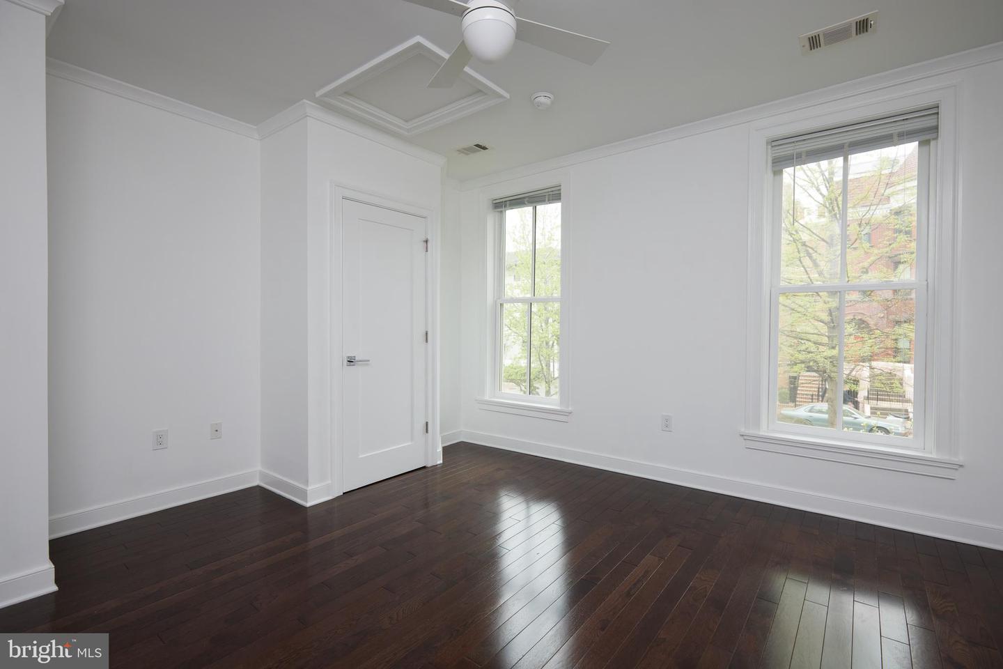 1420 T ST NW #2, WASHINGTON, District Of Columbia 20009, 2 Bedrooms Bedrooms, ,2 BathroomsBathrooms,Residential,For sale,1420 T ST NW #2,DCDC2200164 MLS # DCDC2200164