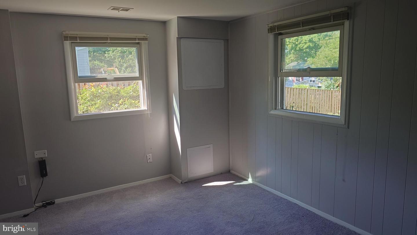 6512 CARRIAGE DR, ALEXANDRIA, Virginia 22310, 4 Bedrooms Bedrooms, 7 Rooms Rooms,1 BathroomBathrooms,Residential,For sale,6512 CARRIAGE DR,VAFX2240208 MLS # VAFX2240208
