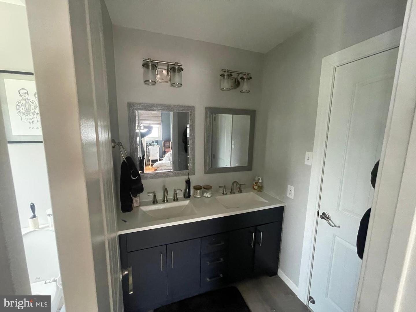 6512 CARRIAGE DR, ALEXANDRIA, Virginia 22310, 4 Bedrooms Bedrooms, 7 Rooms Rooms,1 BathroomBathrooms,Residential,For sale,6512 CARRIAGE DR,VAFX2240208 MLS # VAFX2240208
