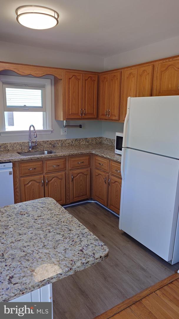 6512 CARRIAGE DR, ALEXANDRIA, Virginia 22310, 4 Bedrooms Bedrooms, 7 Rooms Rooms,1 BathroomBathrooms,Residential,For sale,6512 CARRIAGE DR,VAFX2240208 MLS # VAFX2240208