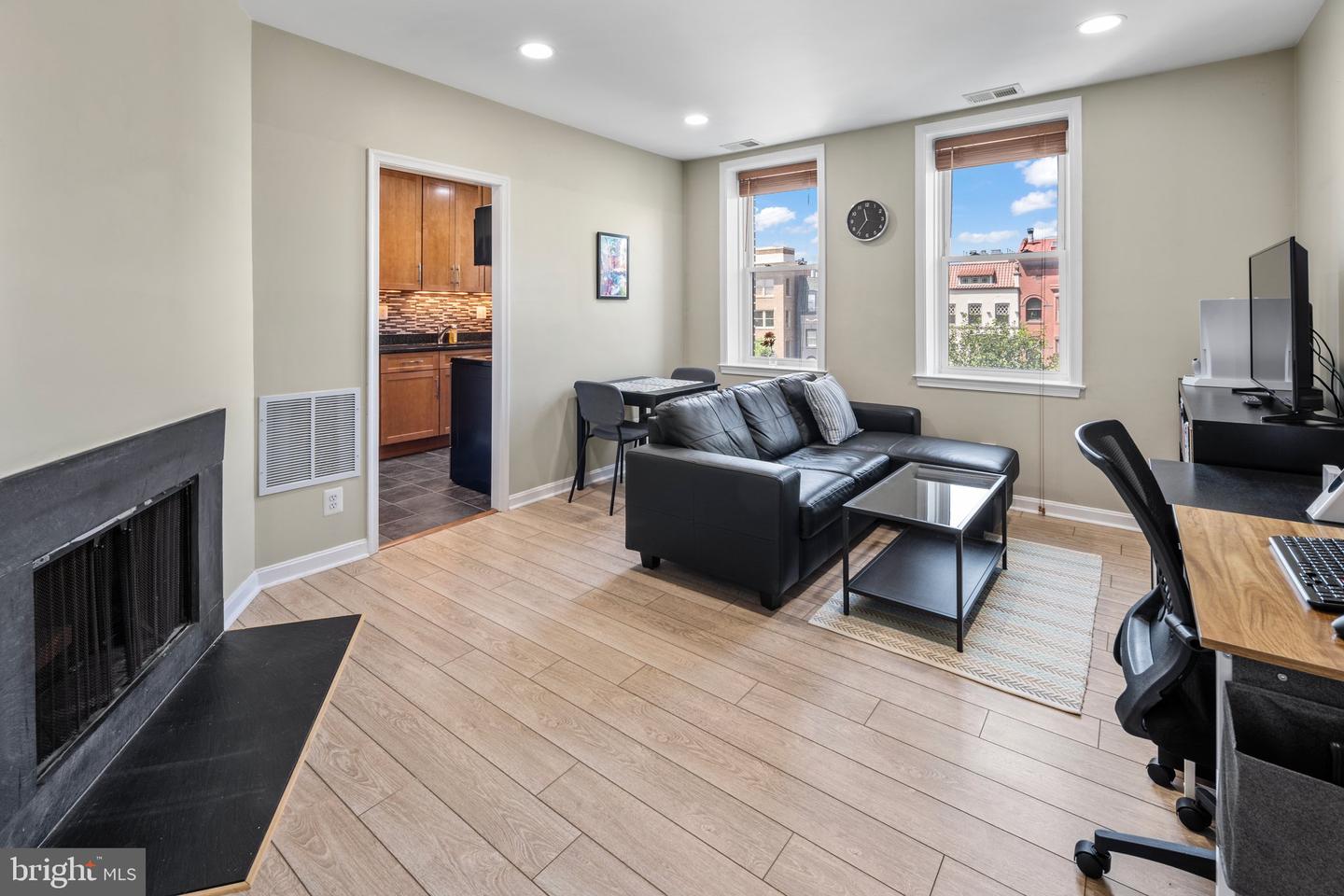 2001 16TH ST NW #307, WASHINGTON, District Of Columbia 20009, 1 Bedroom Bedrooms, ,1 BathroomBathrooms,Residential,For sale,2001 16TH ST NW #307,DCDC2200166 MLS # DCDC2200166