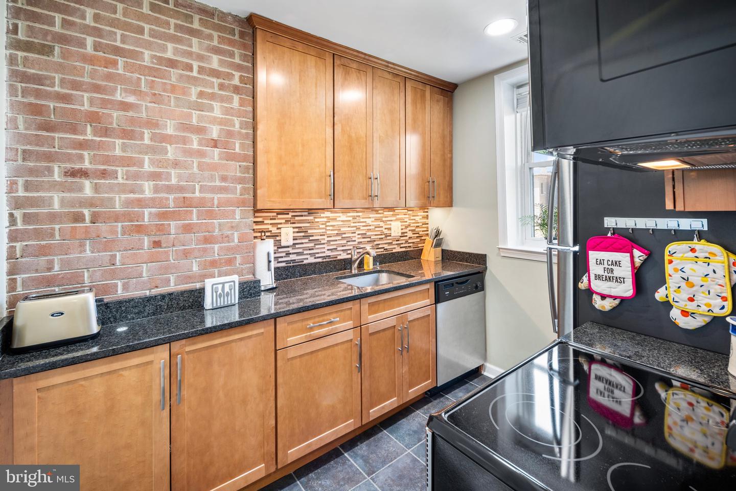 2001 16TH ST NW #307, WASHINGTON, District Of Columbia 20009, 1 Bedroom Bedrooms, ,1 BathroomBathrooms,Residential,For sale,2001 16TH ST NW #307,DCDC2200166 MLS # DCDC2200166
