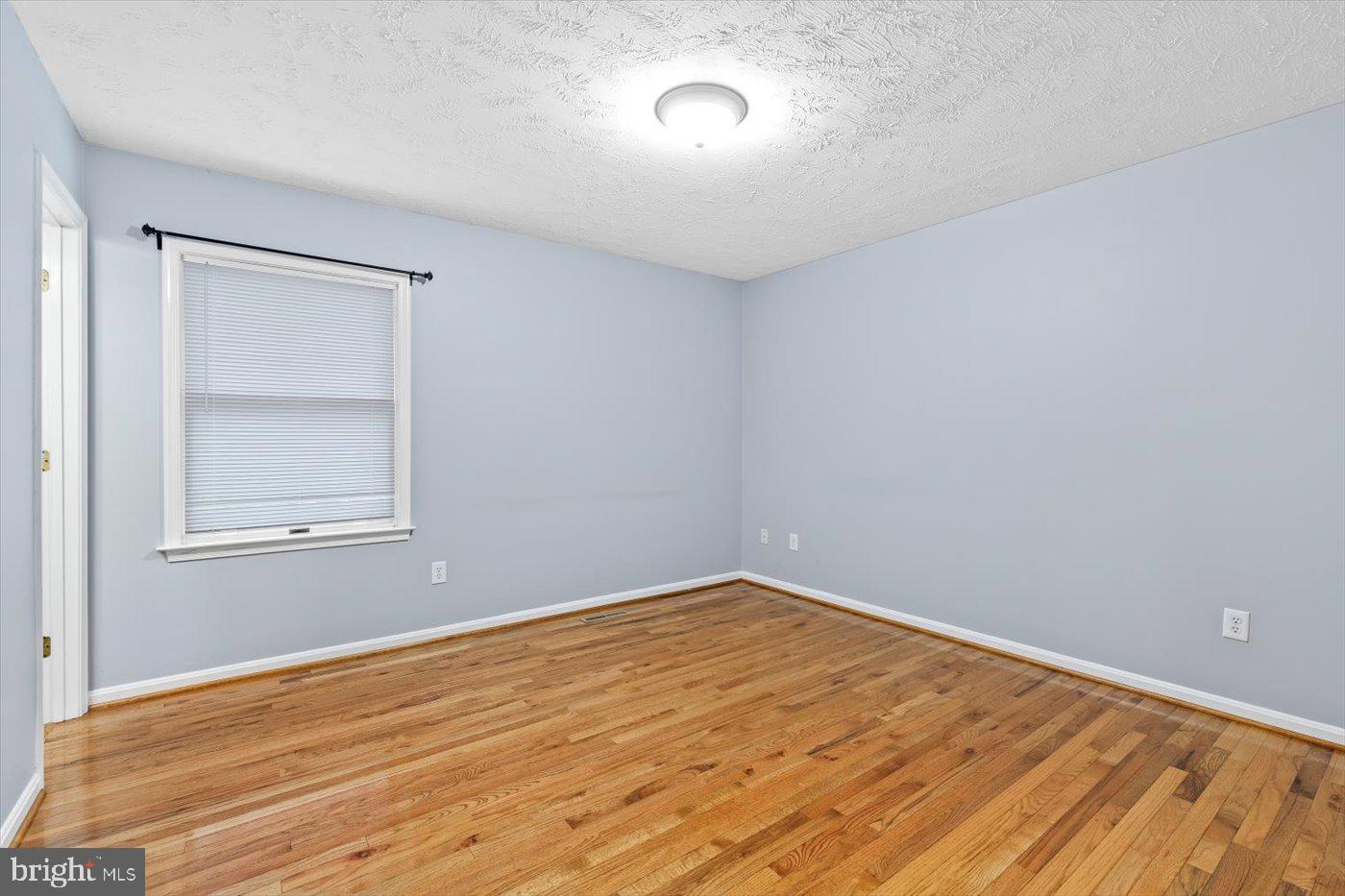 1186 SOUTH FORK DR, FRONT ROYAL, Virginia 22630, 3 Bedrooms Bedrooms, ,2 BathroomsBathrooms,Residential,For sale,1186 SOUTH FORK DR,VAWR2011132 MLS # VAWR2011132