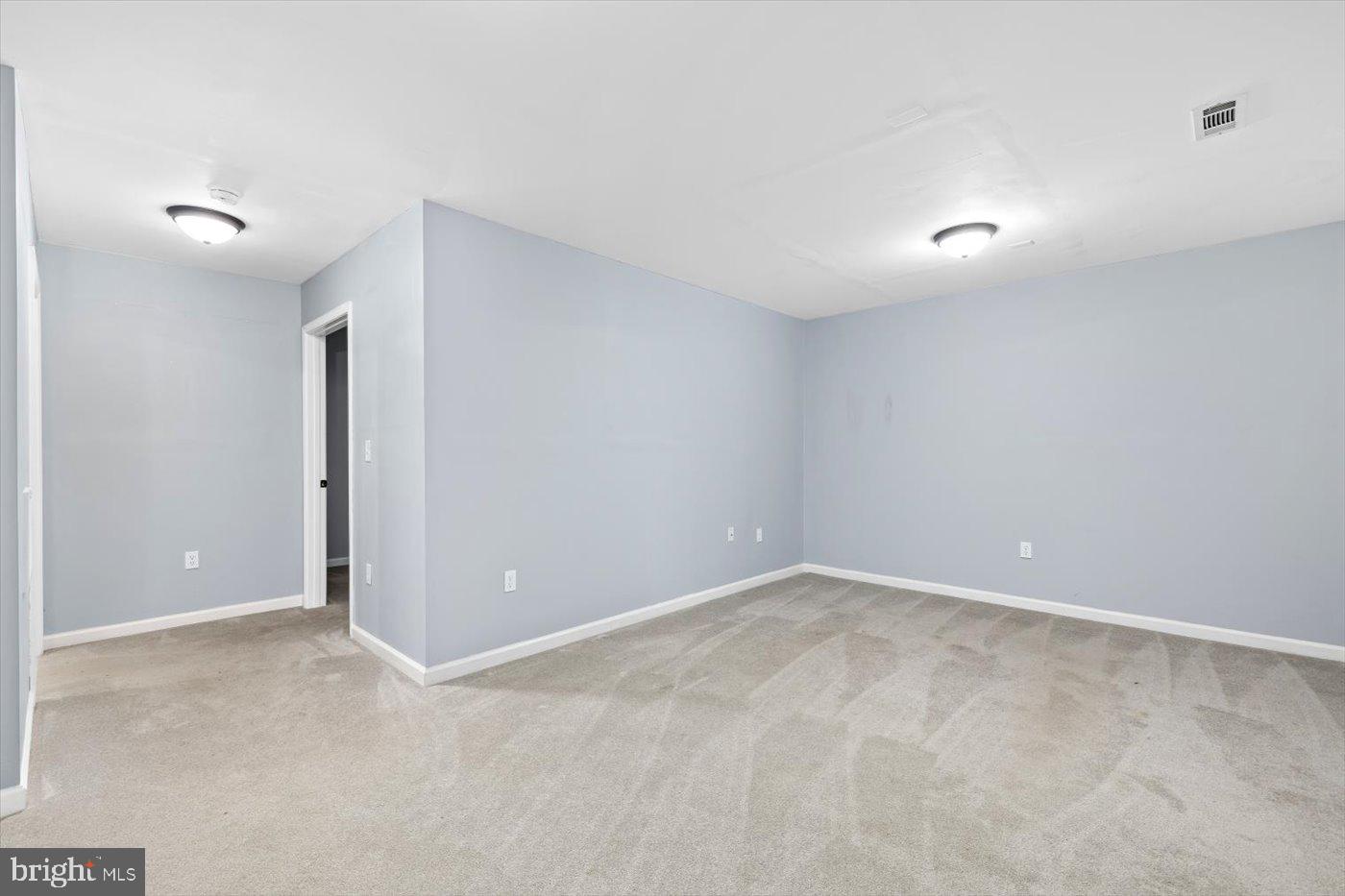 1186 SOUTH FORK DR, FRONT ROYAL, Virginia 22630, 3 Bedrooms Bedrooms, ,2 BathroomsBathrooms,Residential,For sale,1186 SOUTH FORK DR,VAWR2011132 MLS # VAWR2011132
