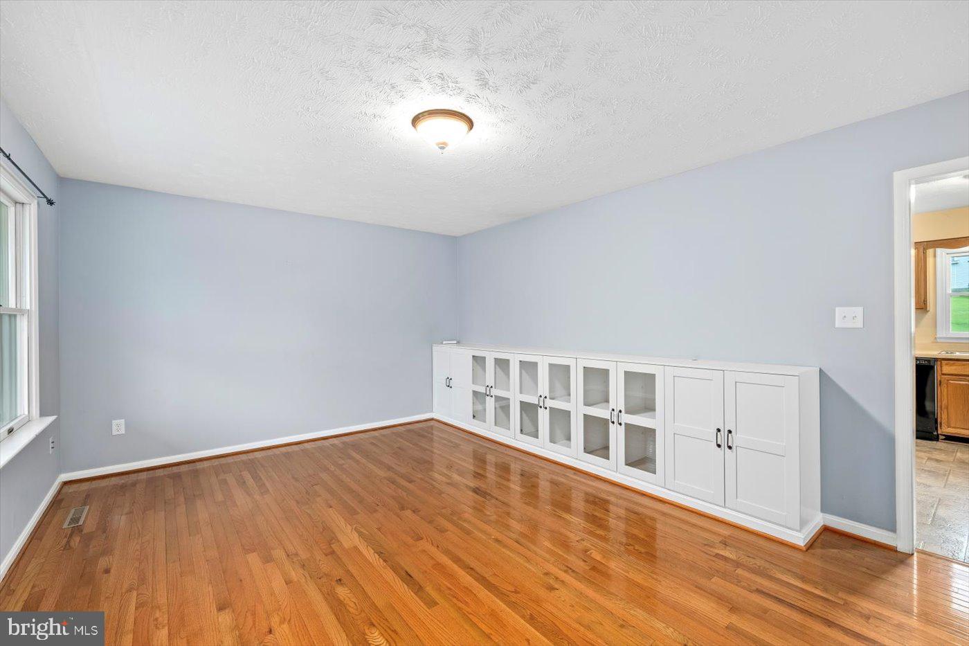 1186 SOUTH FORK DR, FRONT ROYAL, Virginia 22630, 3 Bedrooms Bedrooms, ,2 BathroomsBathrooms,Residential,For sale,1186 SOUTH FORK DR,VAWR2011132 MLS # VAWR2011132