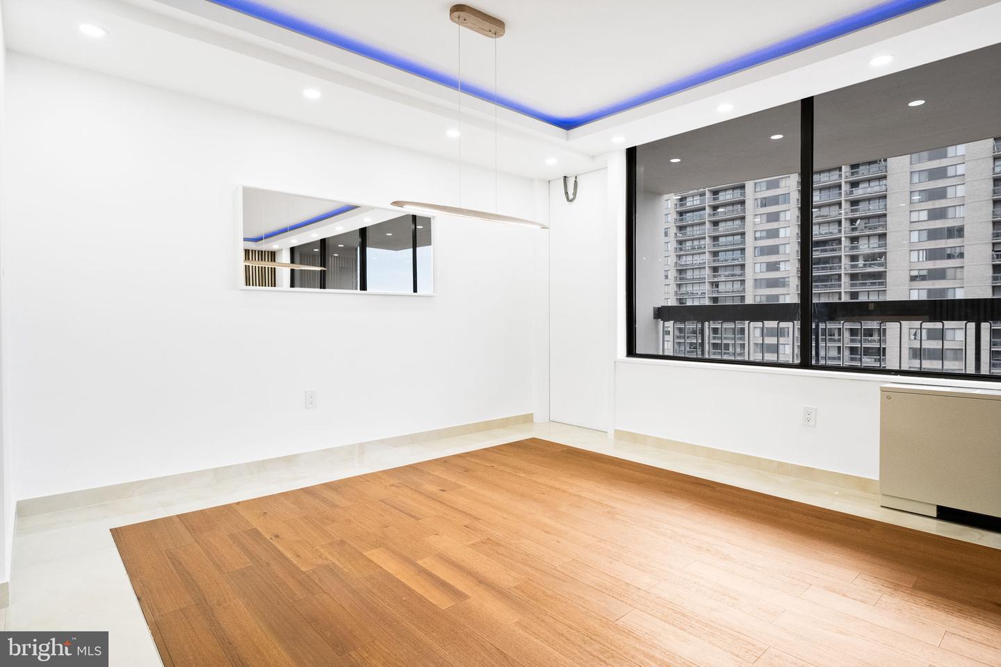 3705 S GEORGE MASON DR #1702S, FALLS CHURCH, Virginia 22041, 1 Bedroom Bedrooms, ,1 BathroomBathrooms,Residential,For sale,3705 S GEORGE MASON DR #1702S,VAFX2240228 MLS # VAFX2240228