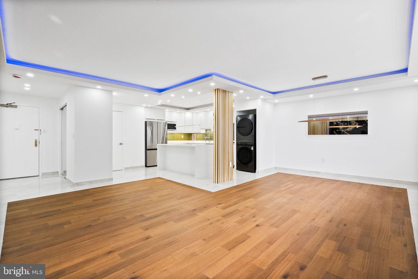3705 S GEORGE MASON DR #1702S, FALLS CHURCH, Virginia 22041, 1 Bedroom Bedrooms, ,1 BathroomBathrooms,Residential,For sale,3705 S GEORGE MASON DR #1702S,VAFX2240228 MLS # VAFX2240228